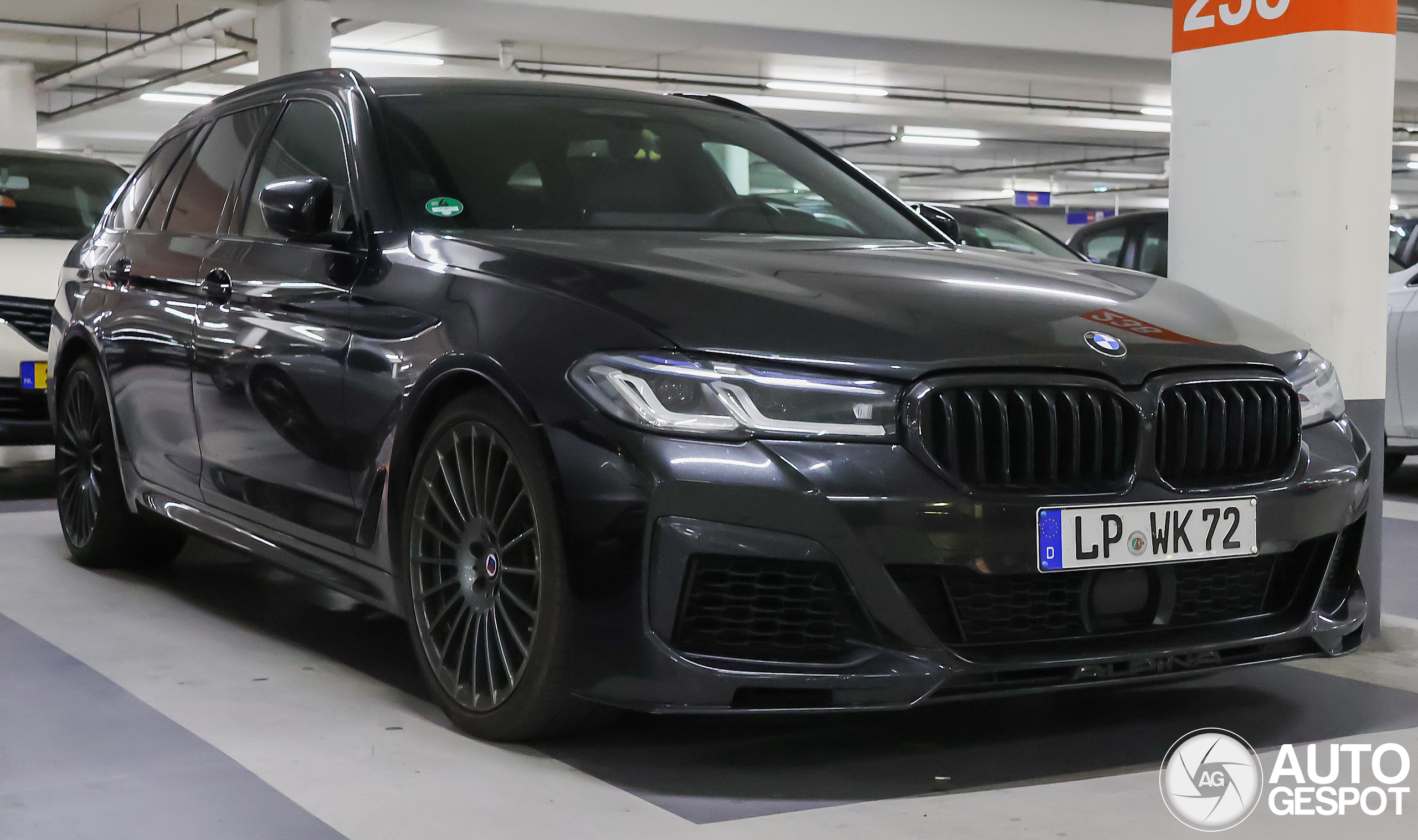 Alpina B5 BiTurbo Touring 2021