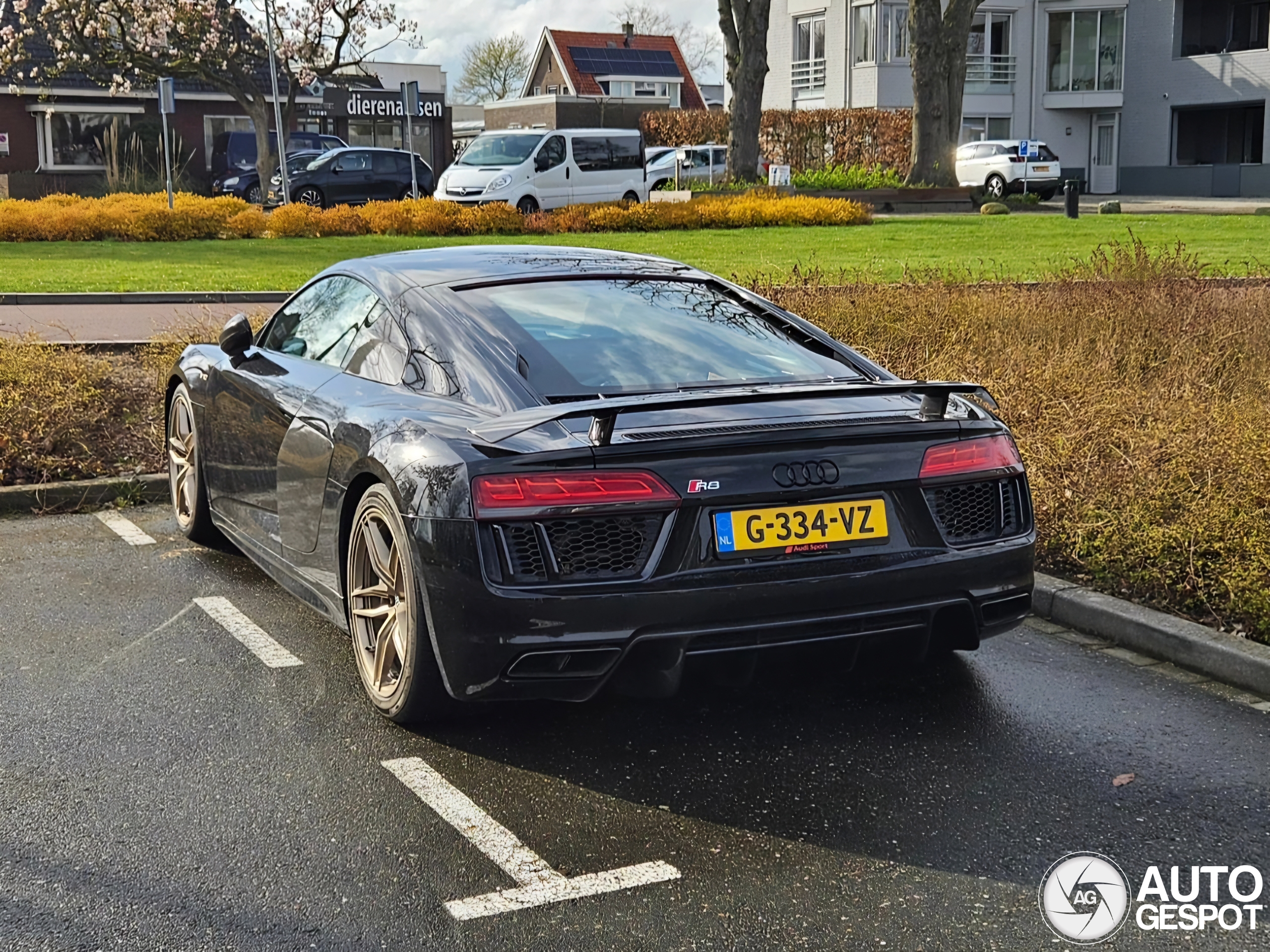 Audi R8 V10 Plus 2015