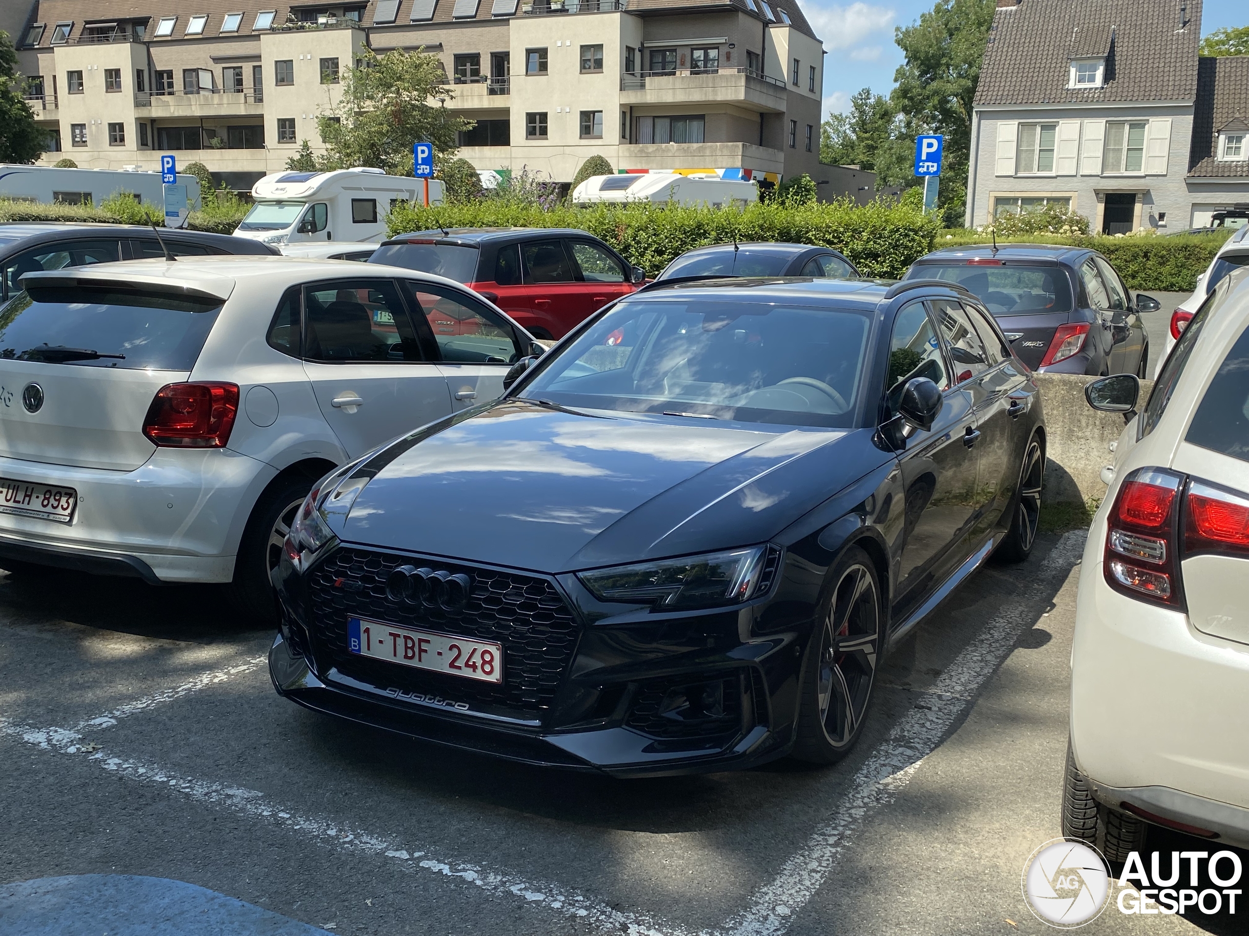 Audi RS4 Avant B9