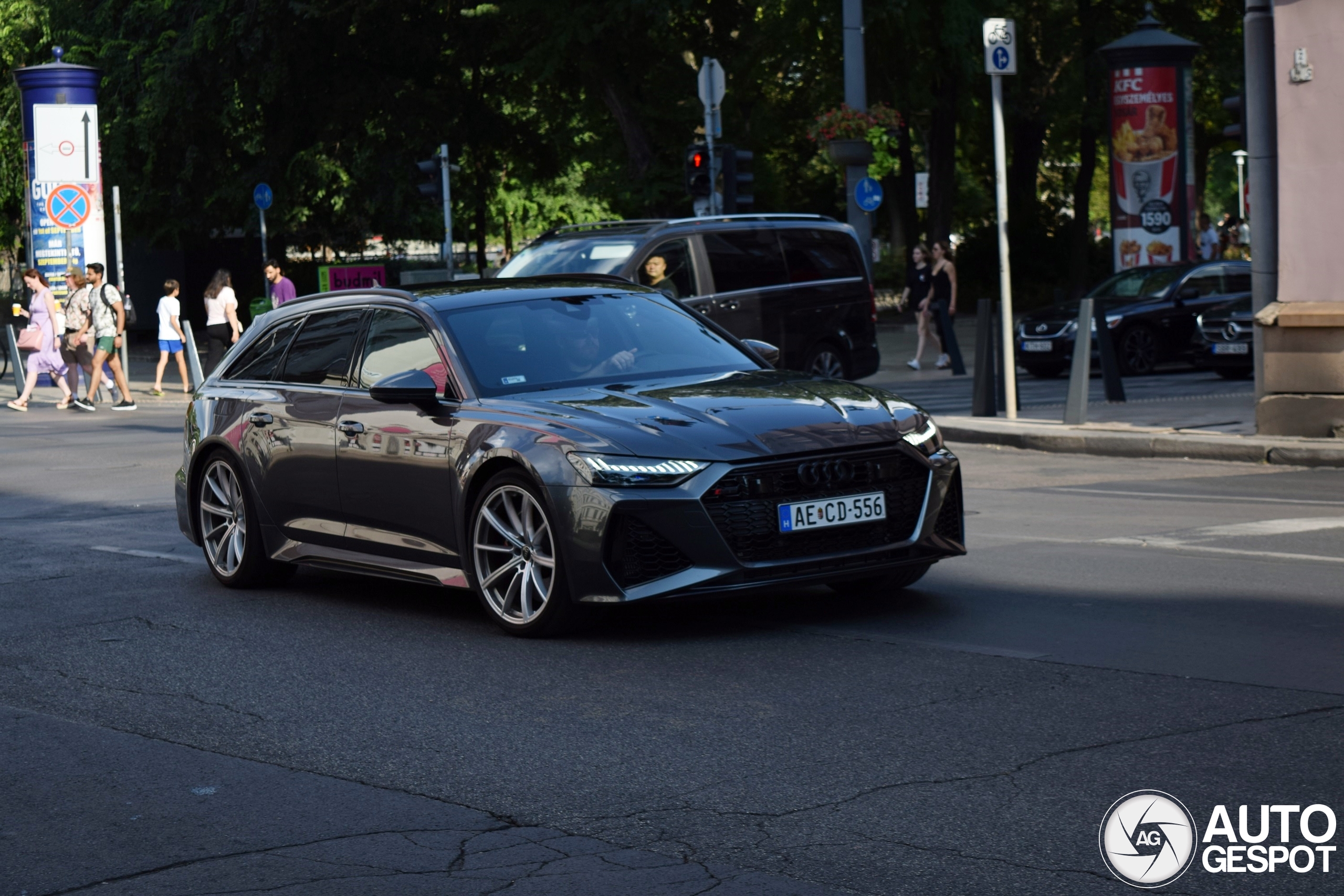 Audi RS6 Avant C8