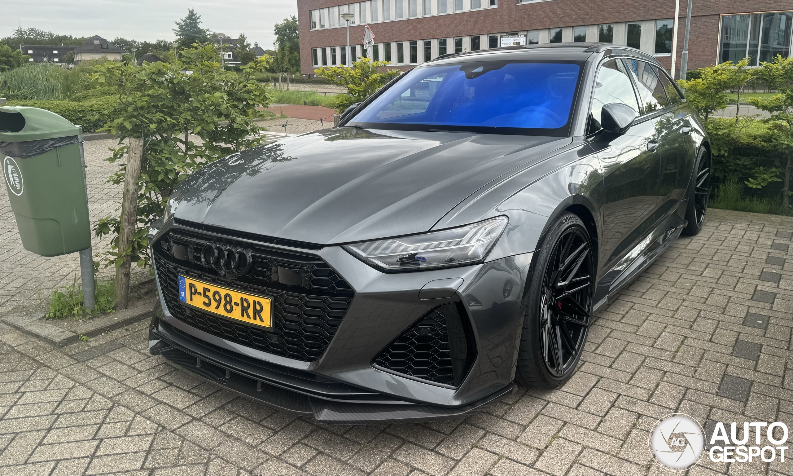 Audi RS6 Avant C8 Urban