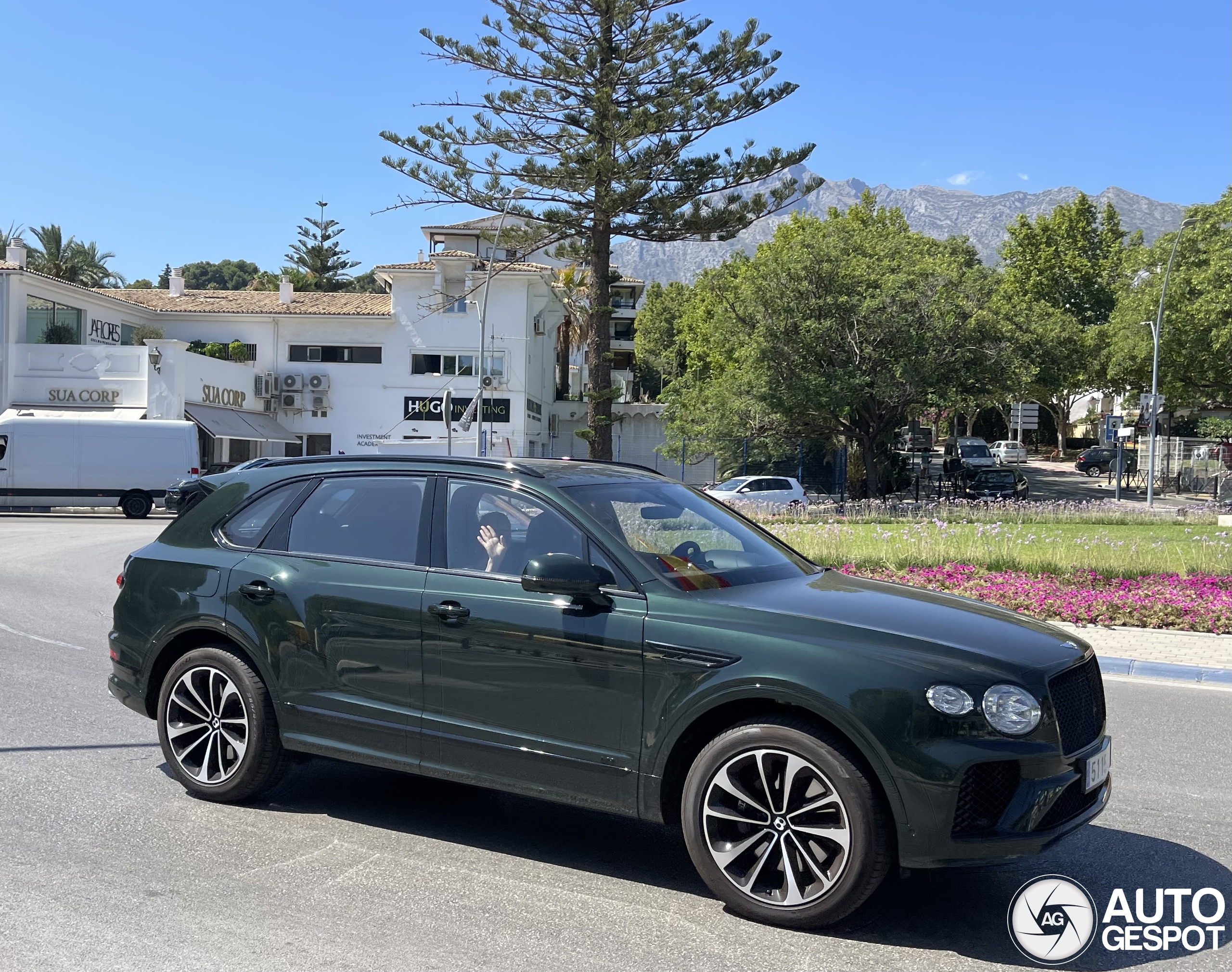 Bentley Bentayga V8 2021