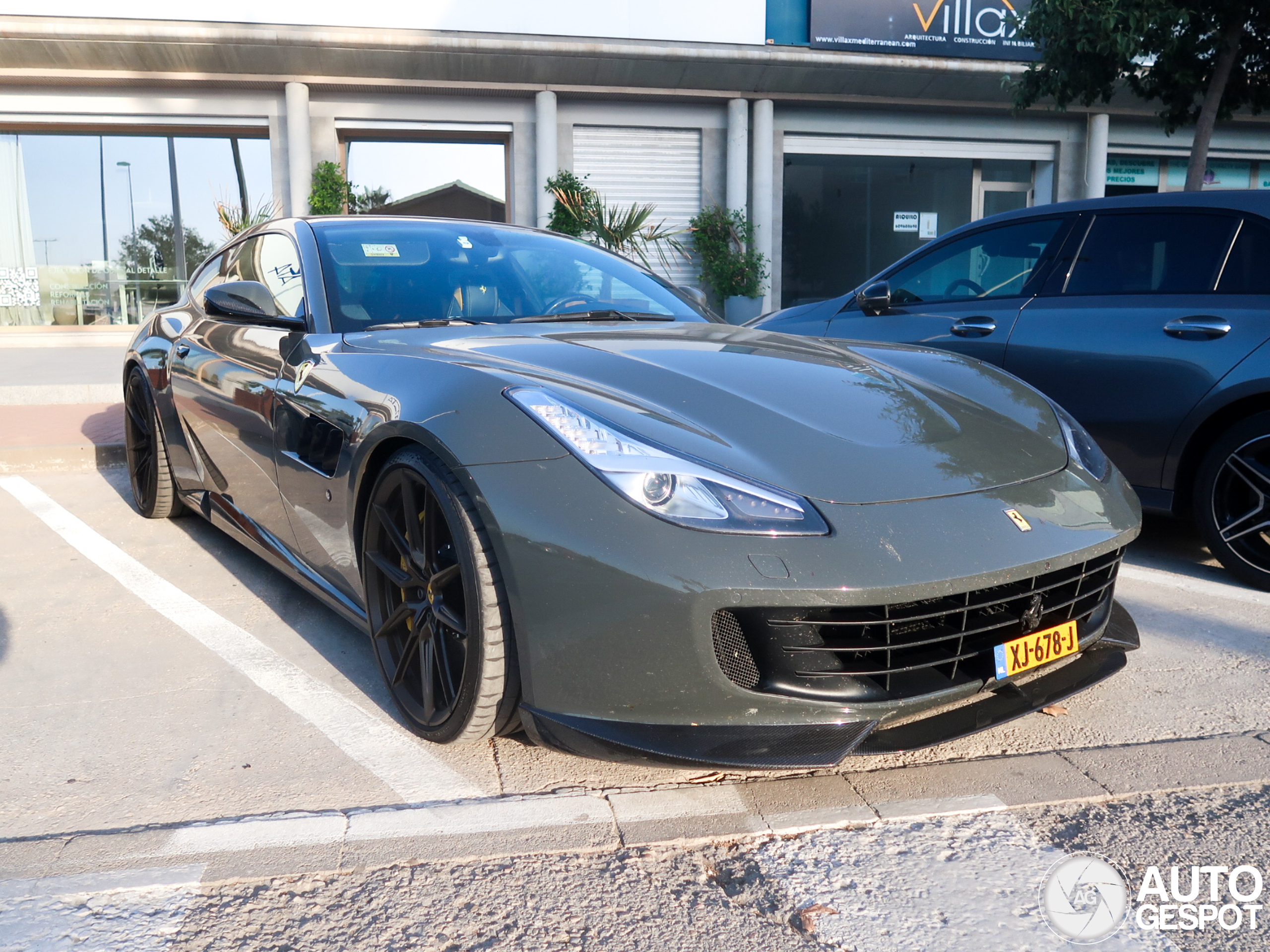 Ferrari GTC4Lusso T Novitec Rosso