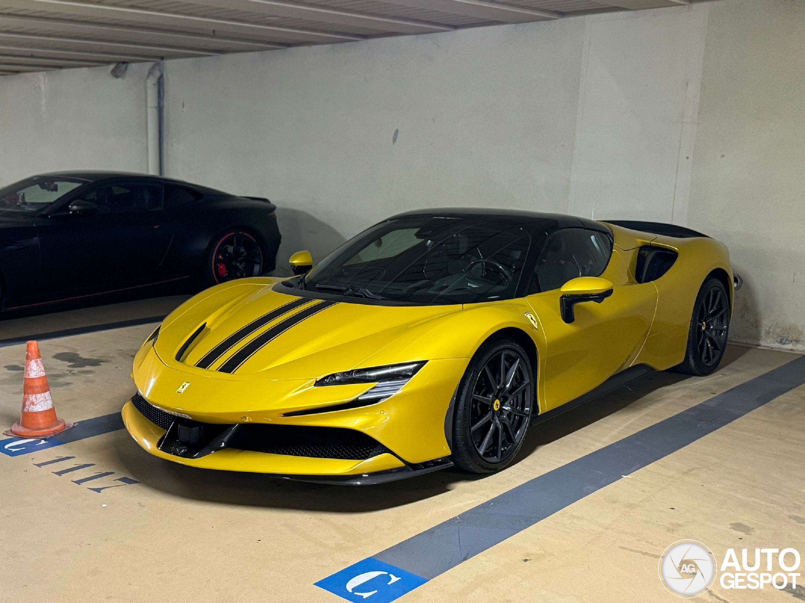 Ferrari SF90 Spider Assetto Fiorano