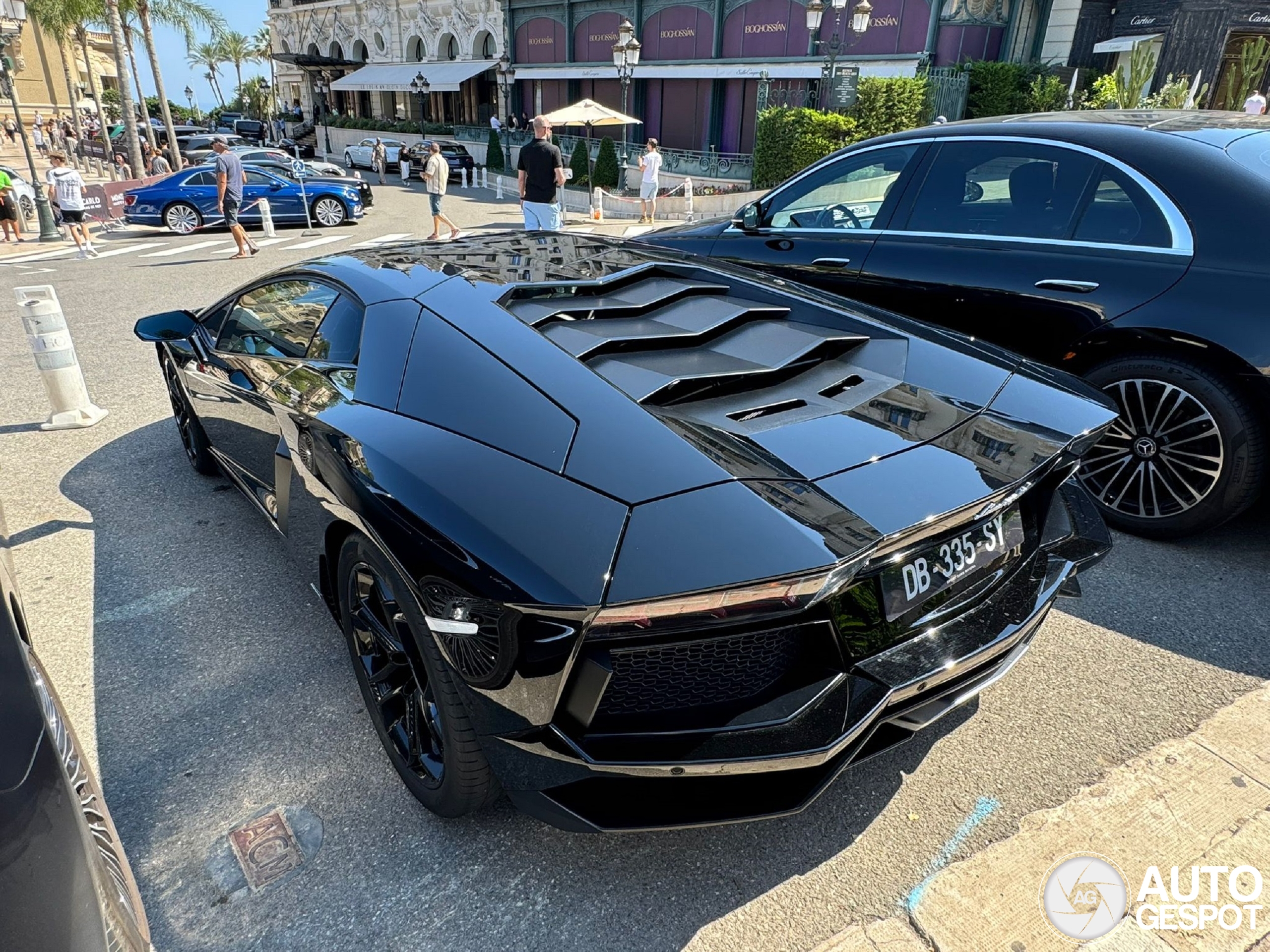 Lamborghini Aventador LP700-4