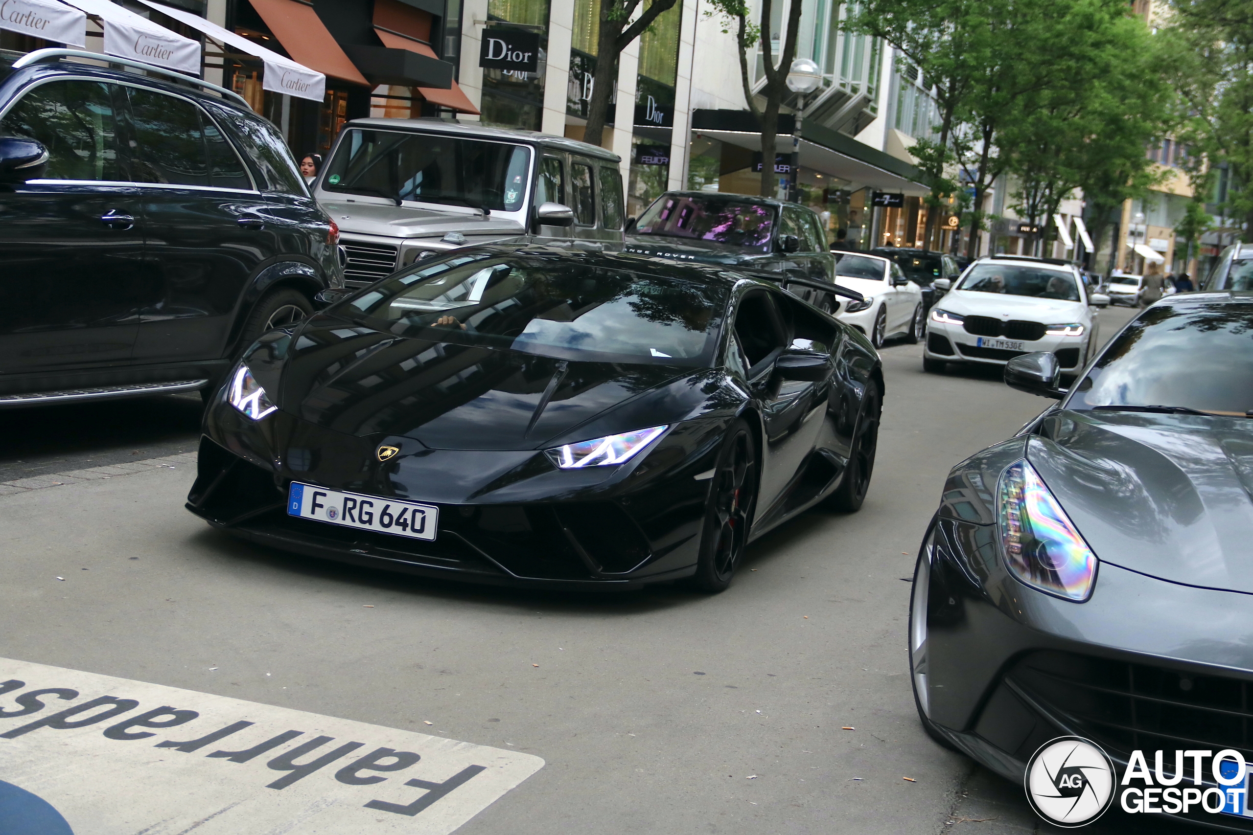 Lamborghini Huracán LP640-4 Performante