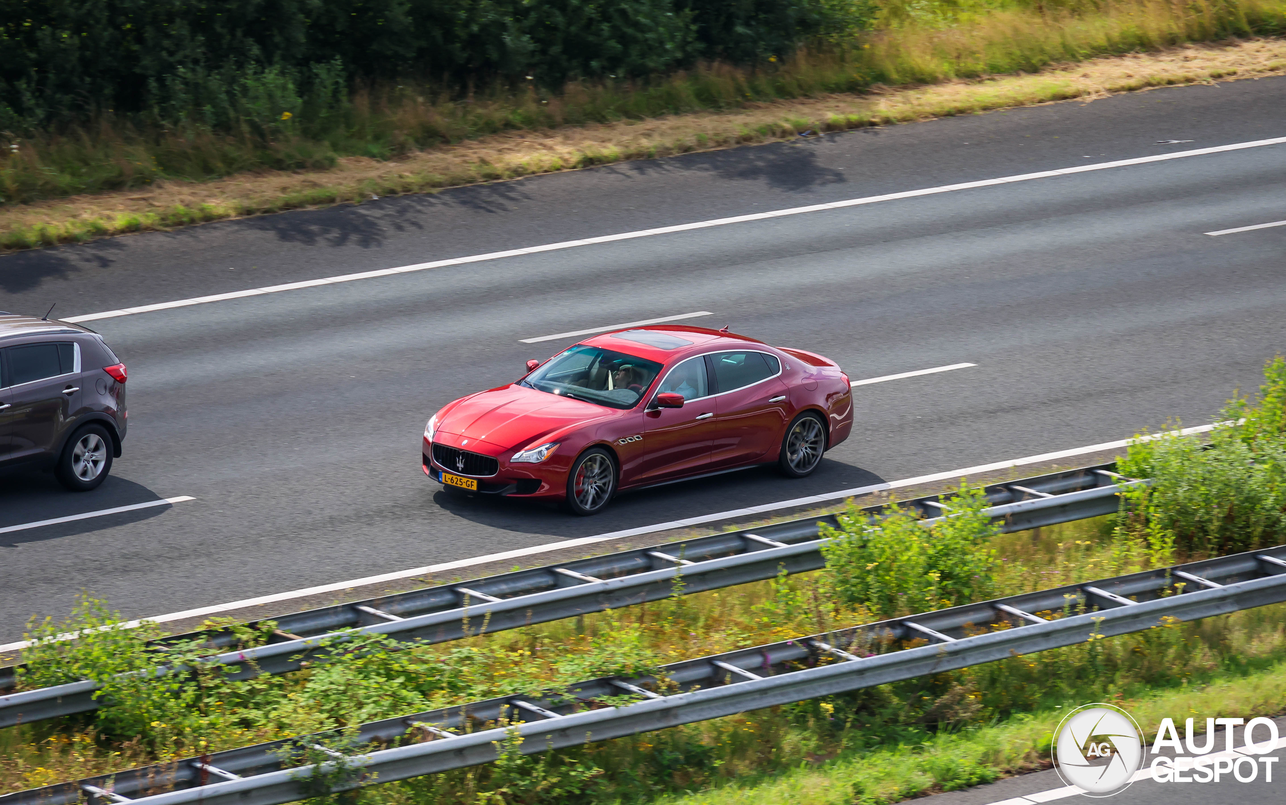 Maserati Quattroporte GTS 2013