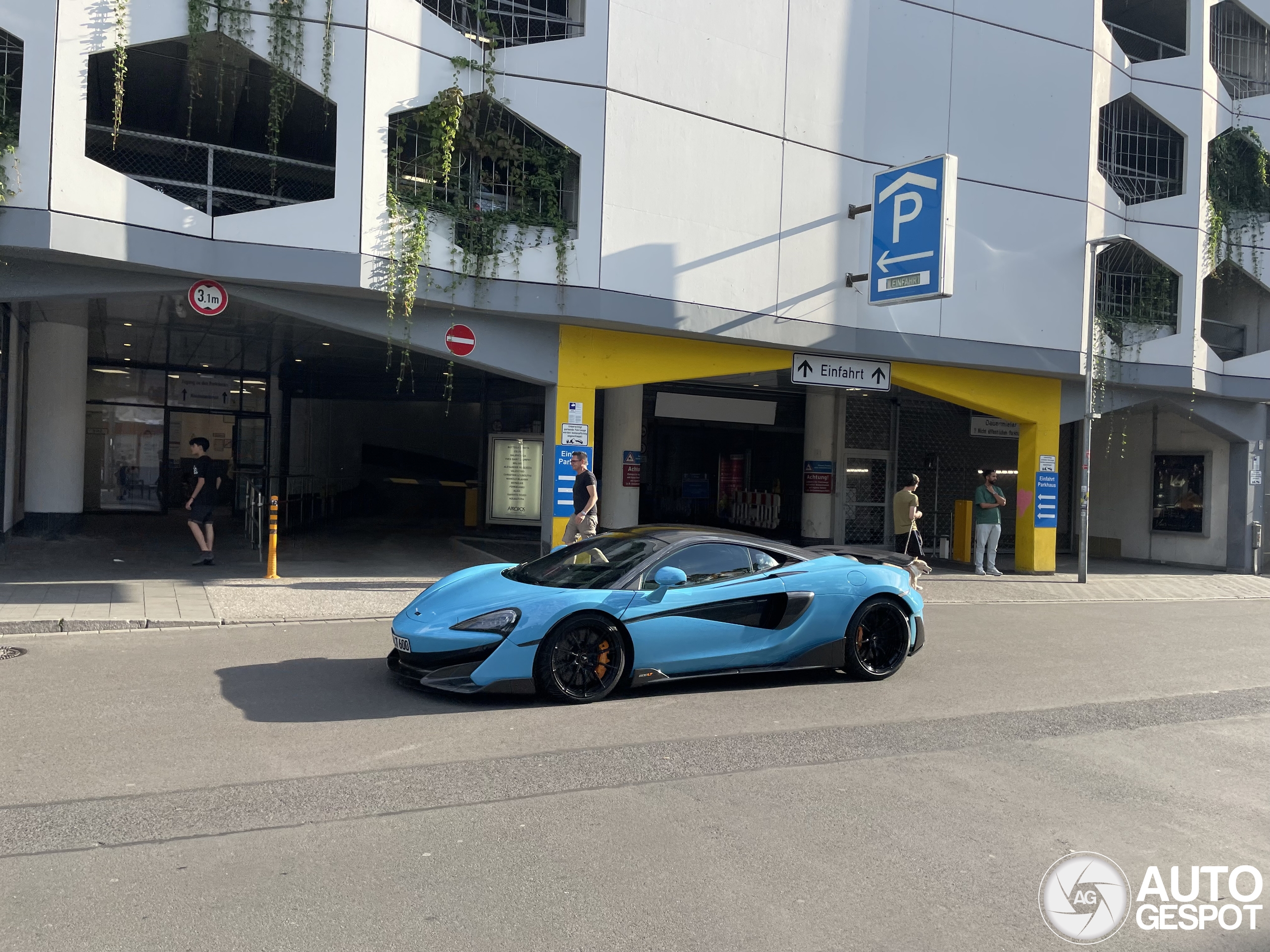 McLaren 600LT