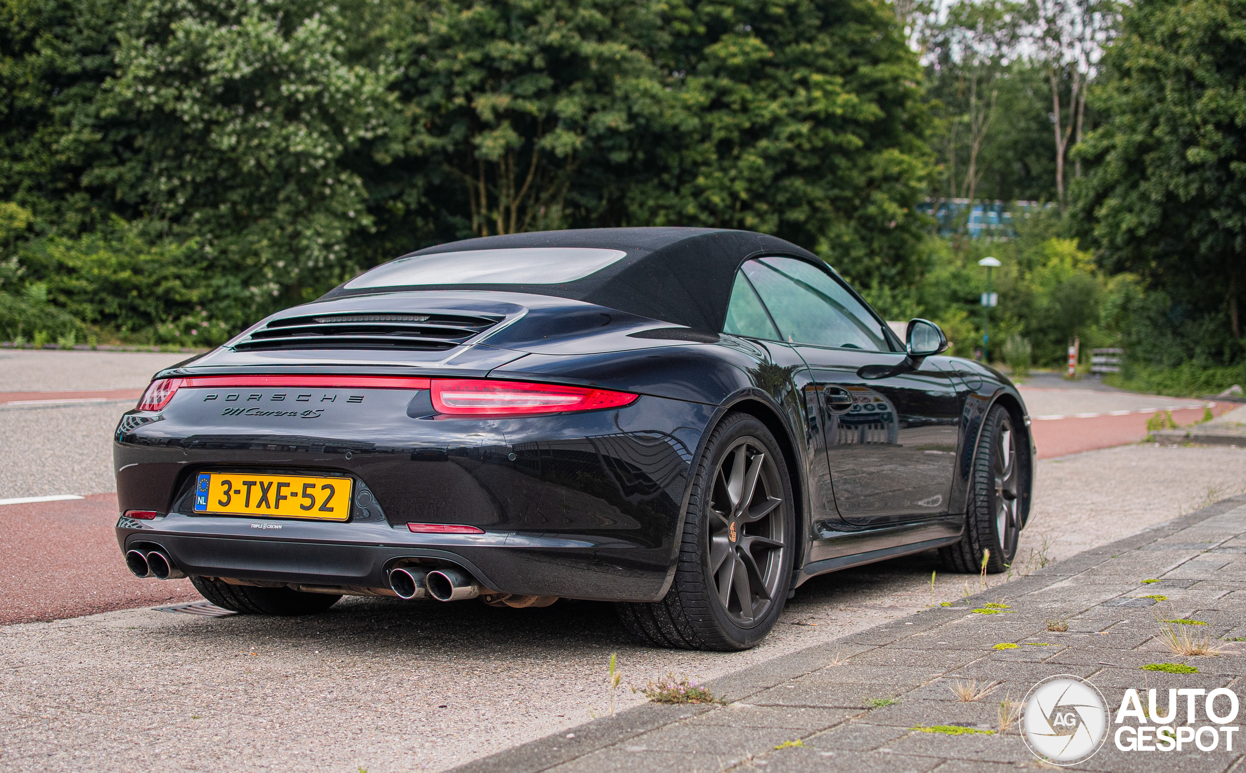 Porsche 991 Carrera 4S Cabriolet MkI