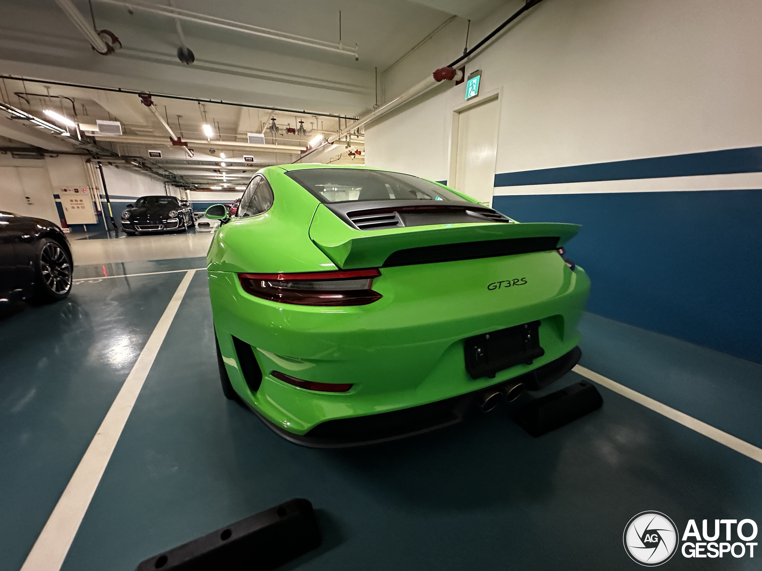 Spoilerloze Porsche GT3 RS