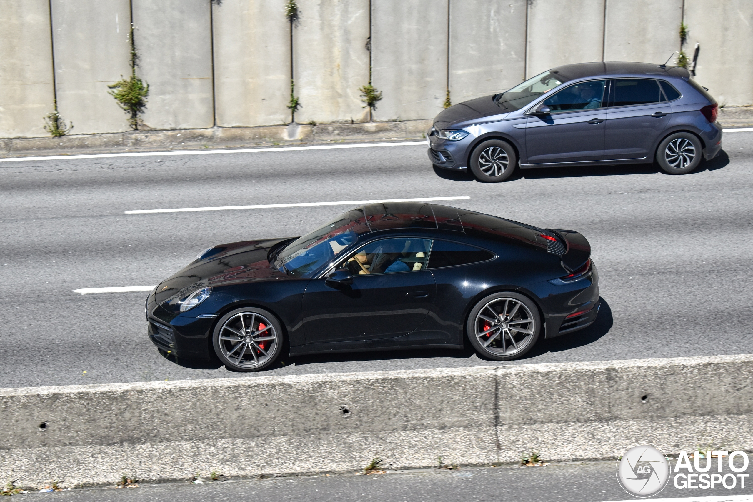 Porsche 992 Carrera 4S