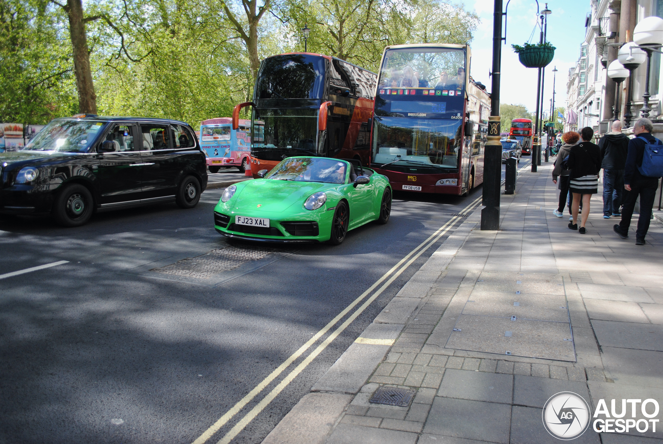 Porsche 992 Carrera GTS Cabriolet