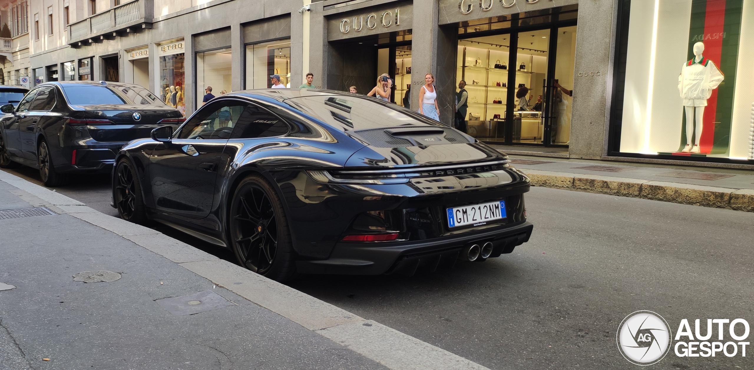 Porsche 992 GT3 Touring