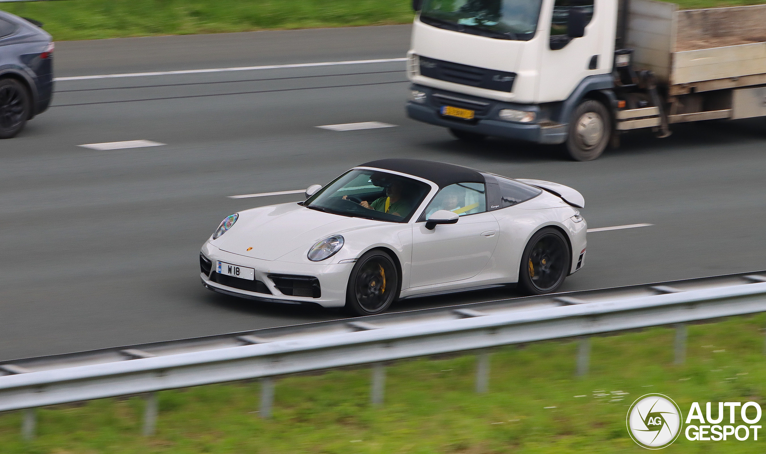 Porsche 992 Targa 4S