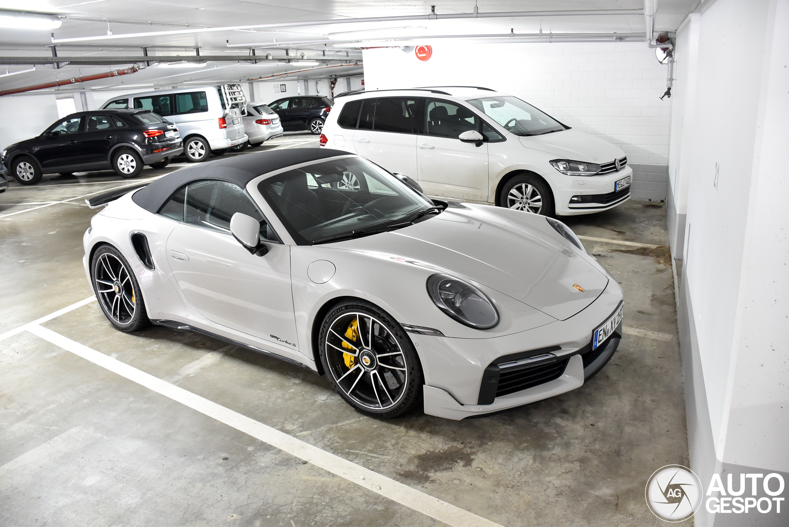 Porsche 992 Turbo S Cabriolet