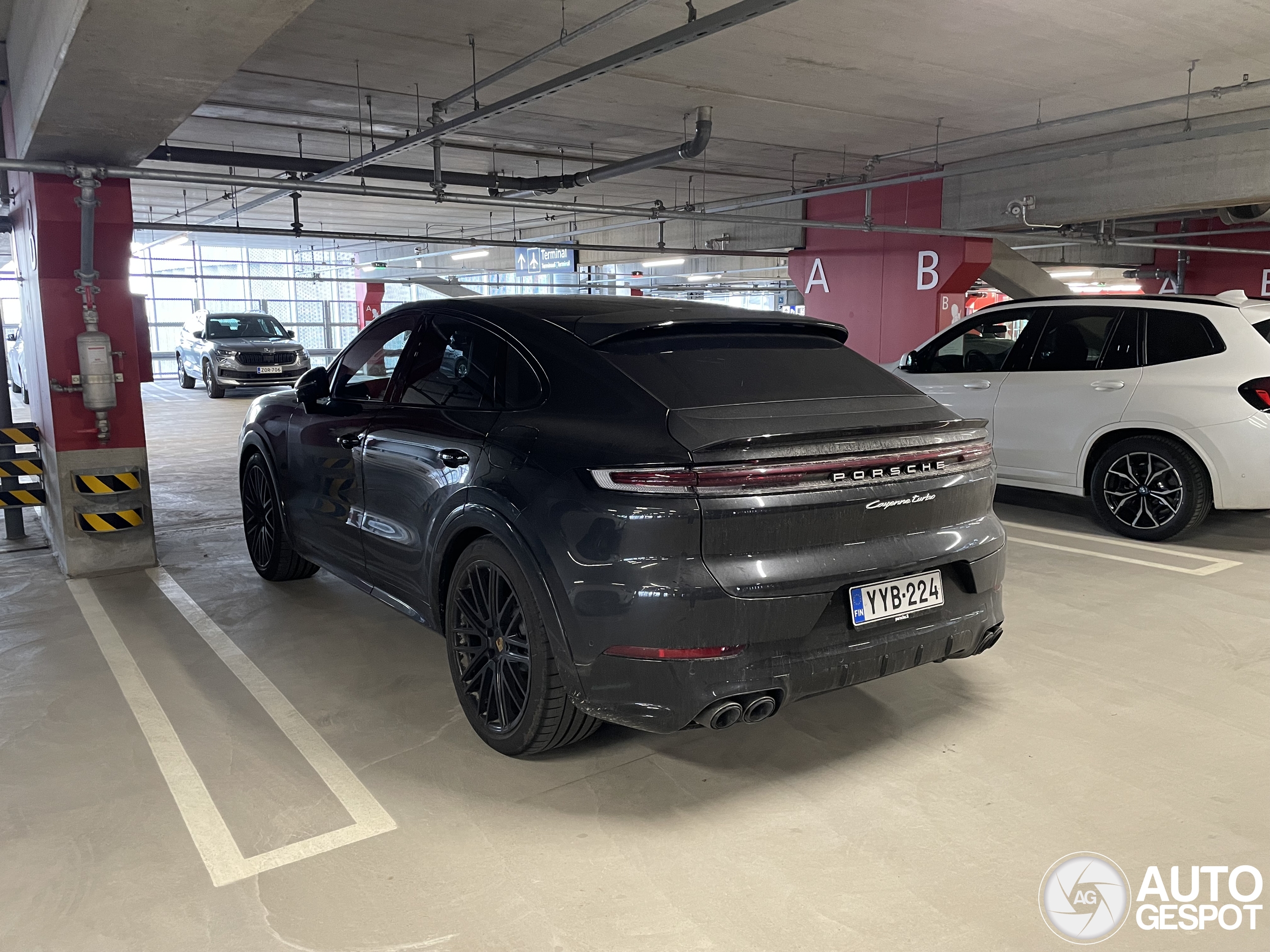 Porsche Cayenne Coupé Turbo E-Hybrid