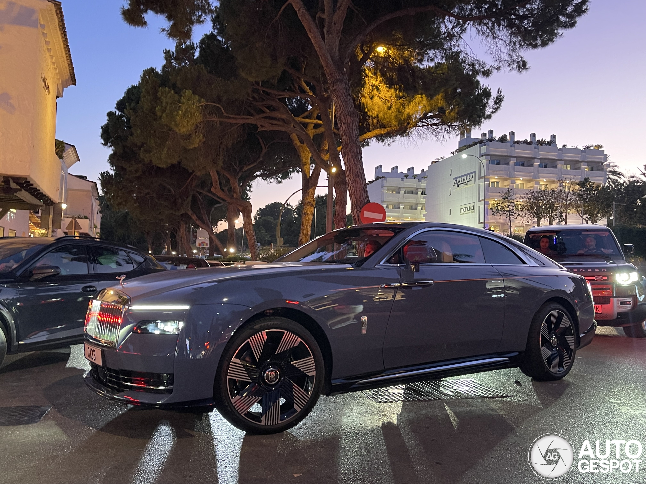 Rolls-Royce Spectre