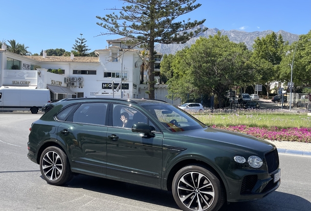 Bentley Bentayga V8 2021