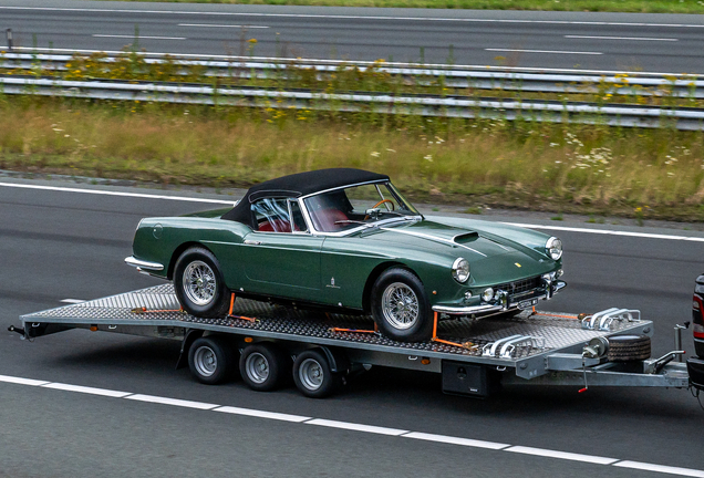 Ferrari 400 Superamerica SWB Cabriolet Pininfarina