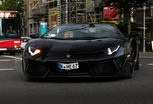 Lamborghini Aventador LP700-4