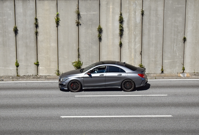 Mercedes-Benz CLA 45 AMG Edition 1 C117