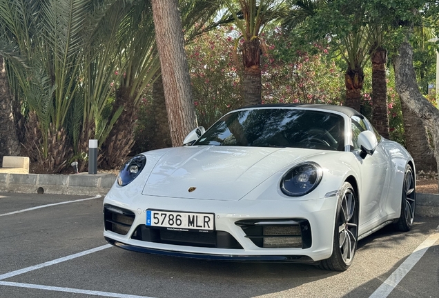 Porsche 992 Targa 4 GTS