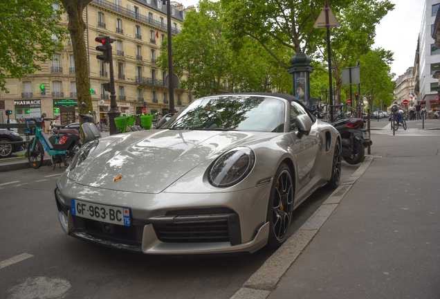 Porsche 992 Turbo S Cabriolet