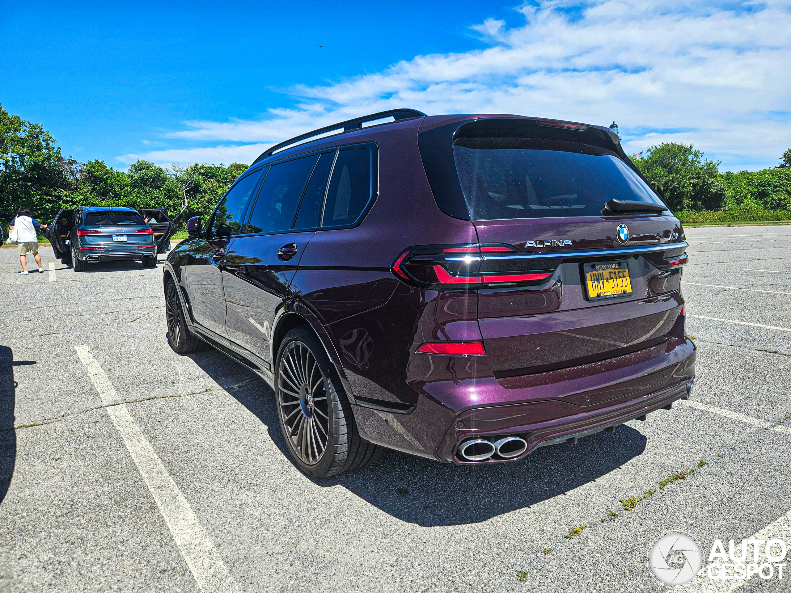 Deze Alpina XB7 Biturbo is heel paars