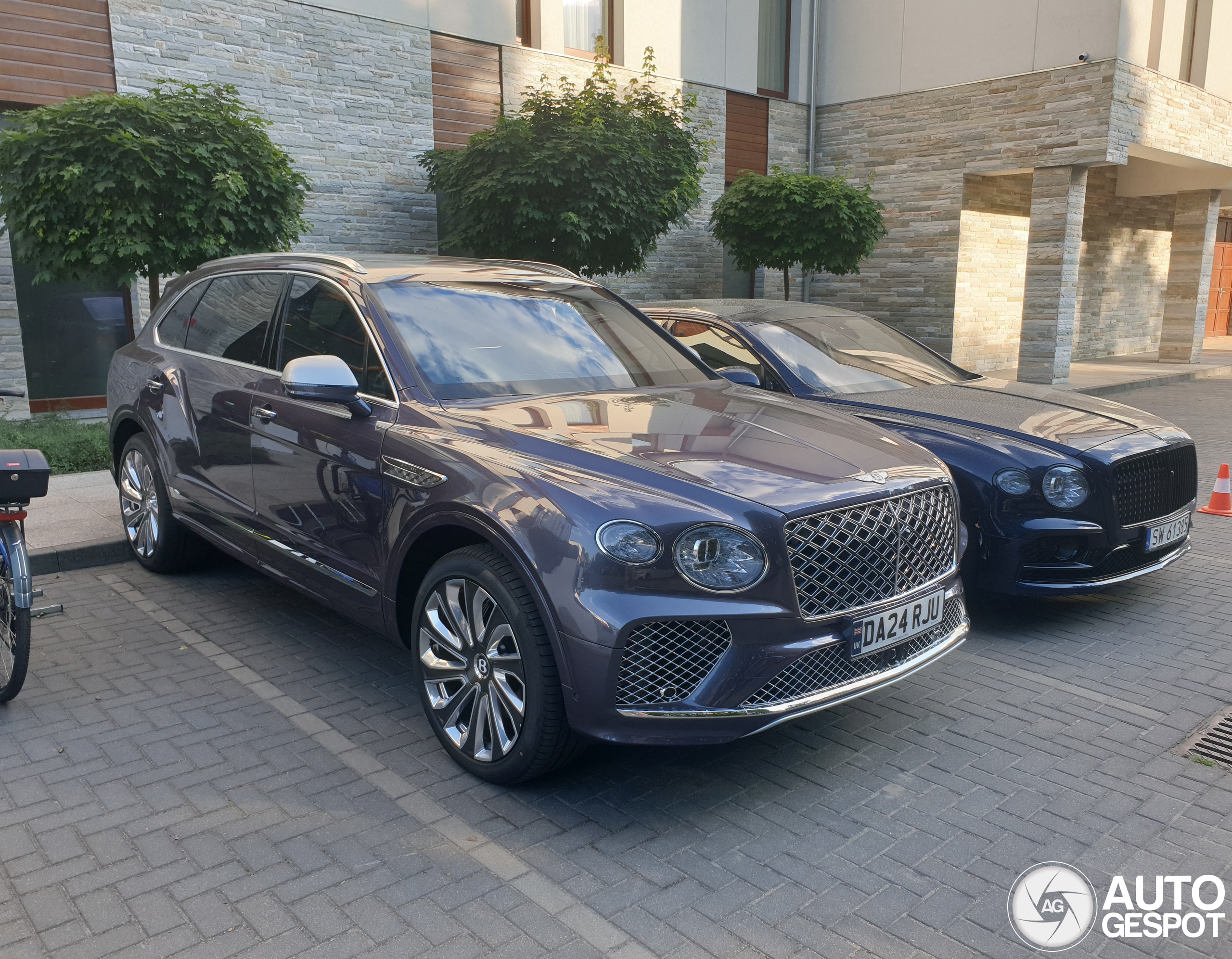 Bentley Bentayga EWB Mulliner