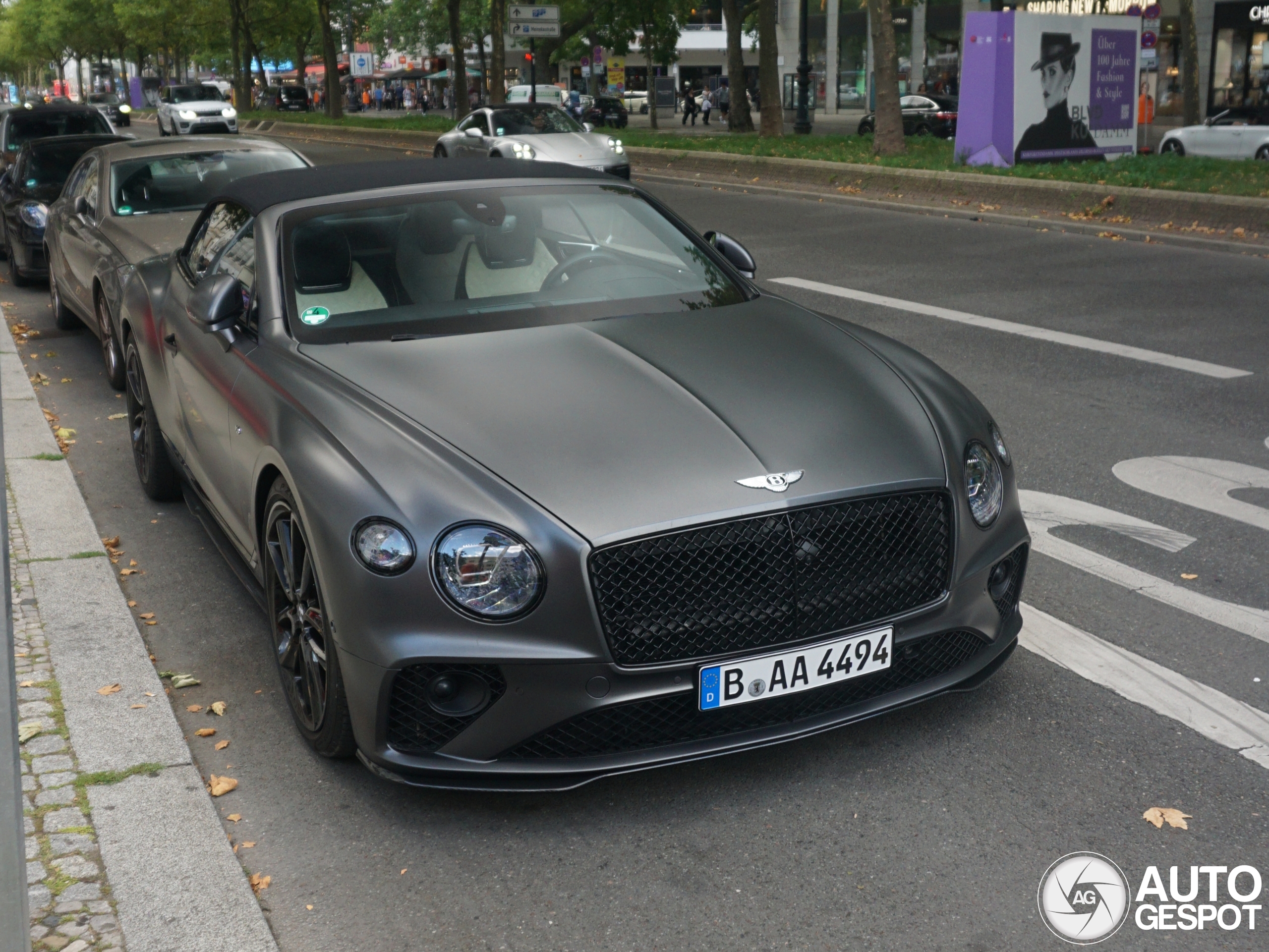 Bentley Continental GTC V8 2020