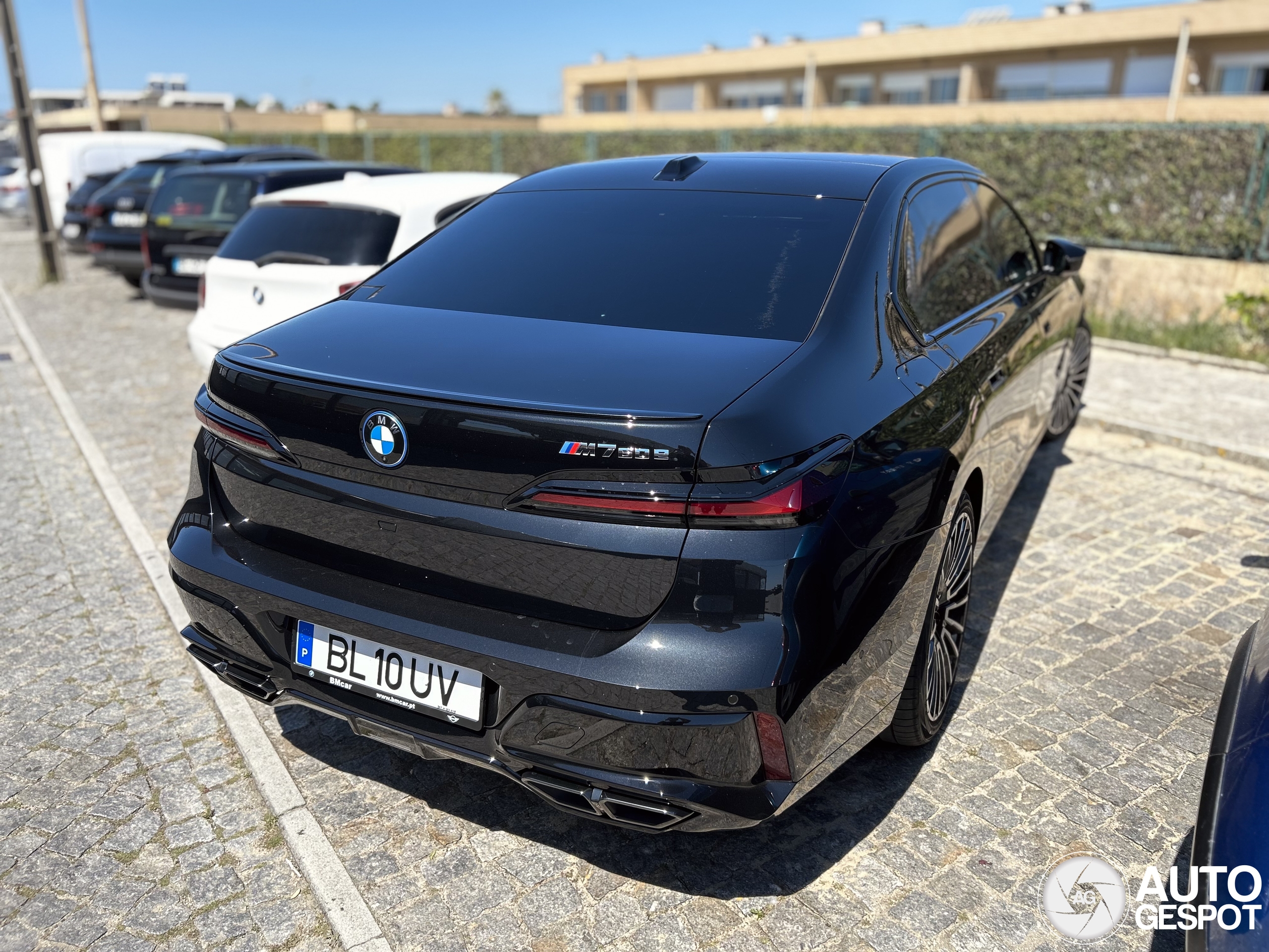 BMW M760e xDrive