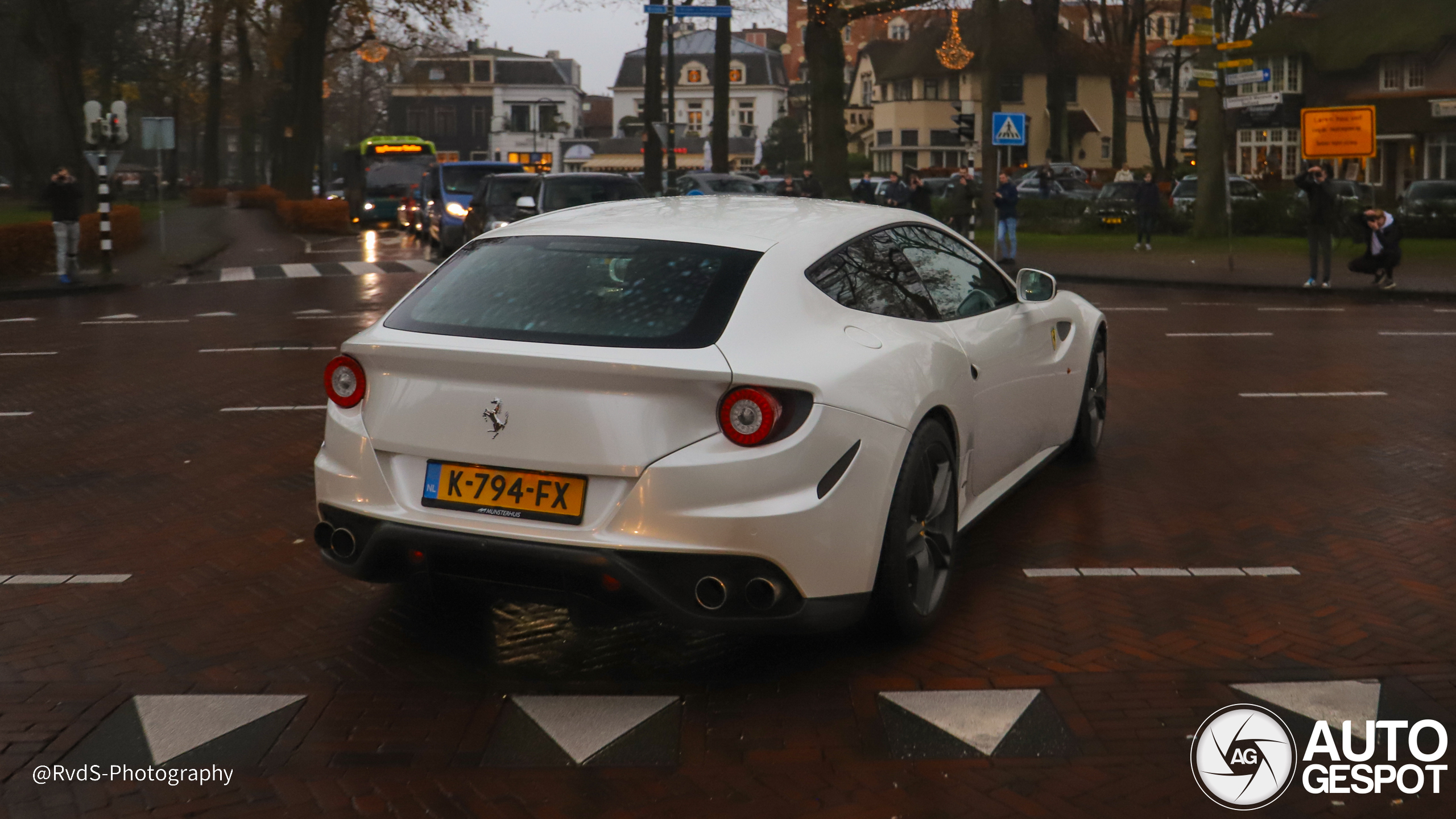 Ferrari FF