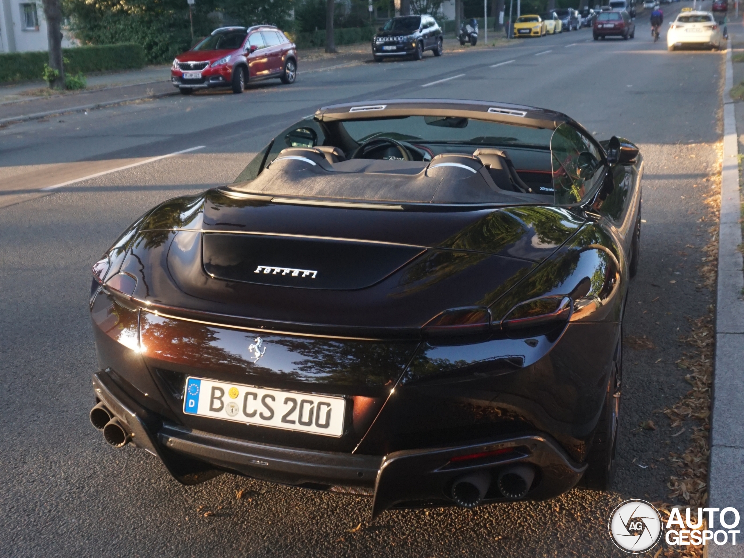 Ferrari Roma Spider