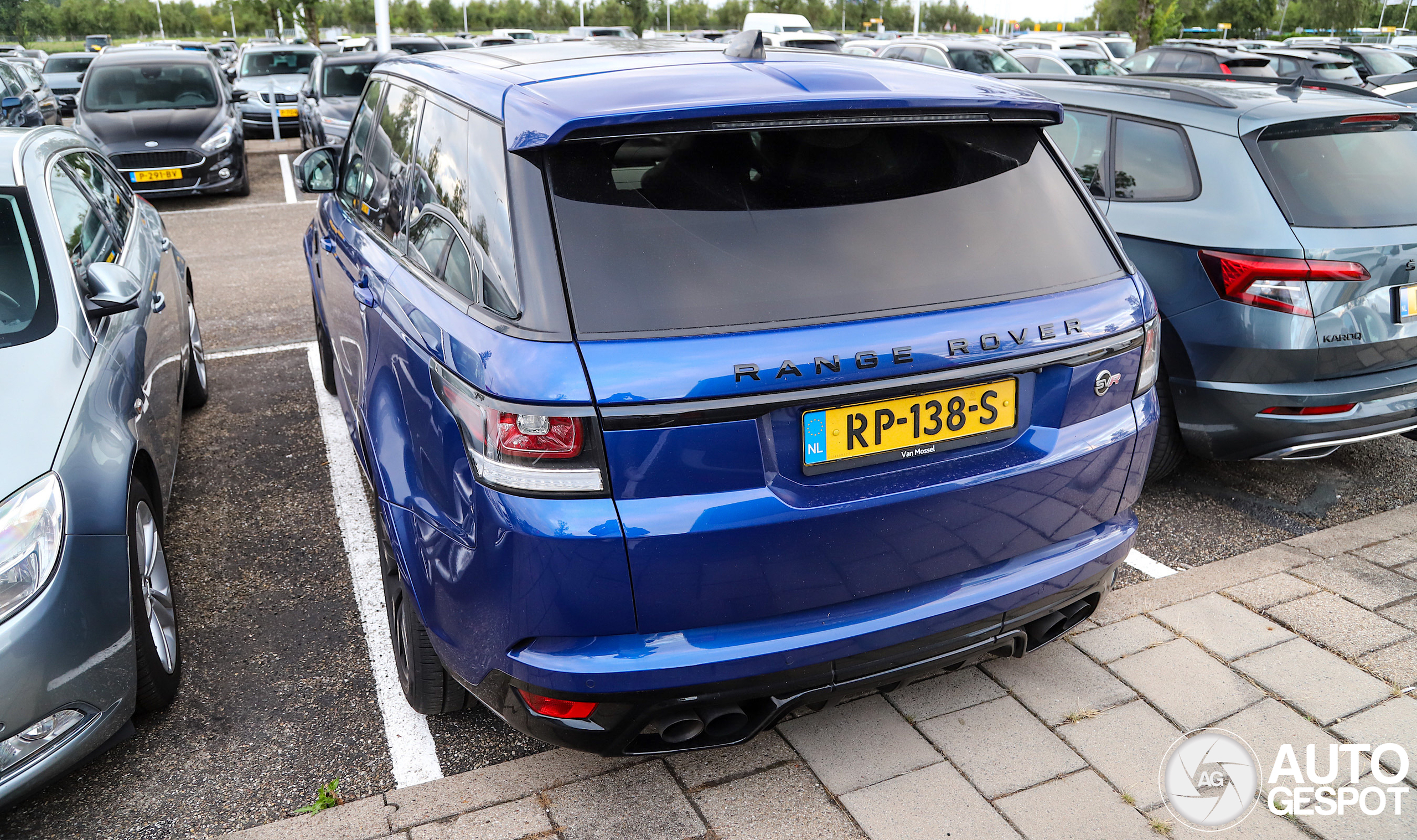 Land Rover Range Rover Sport SVR