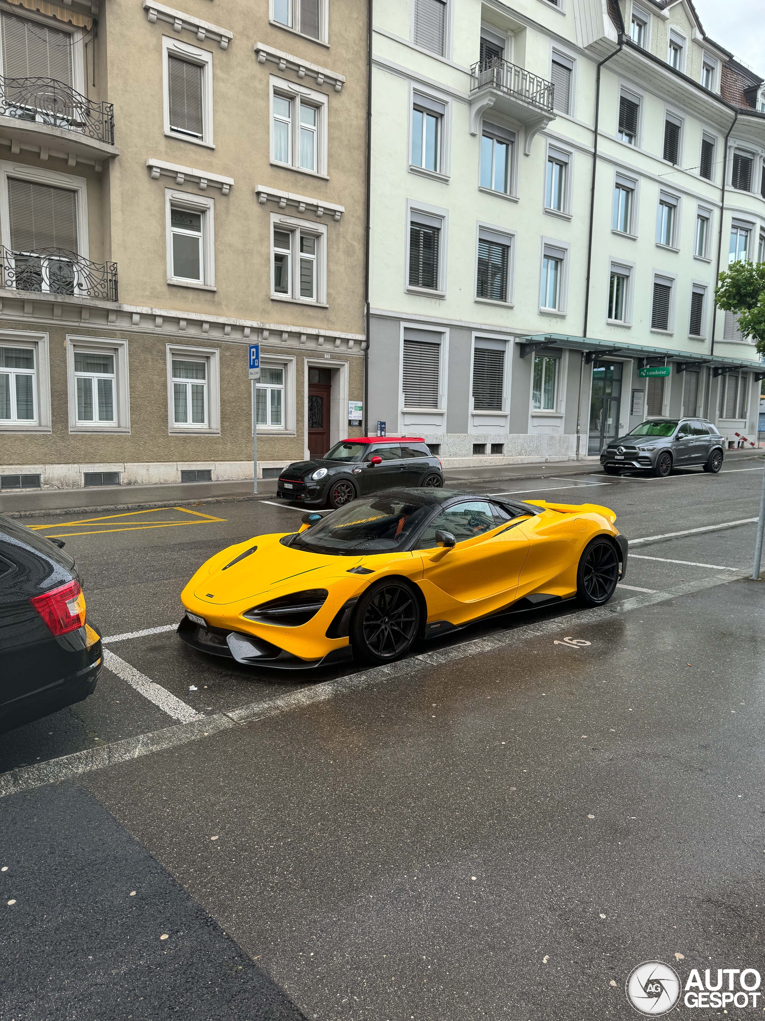 McLaren 765LT Spider