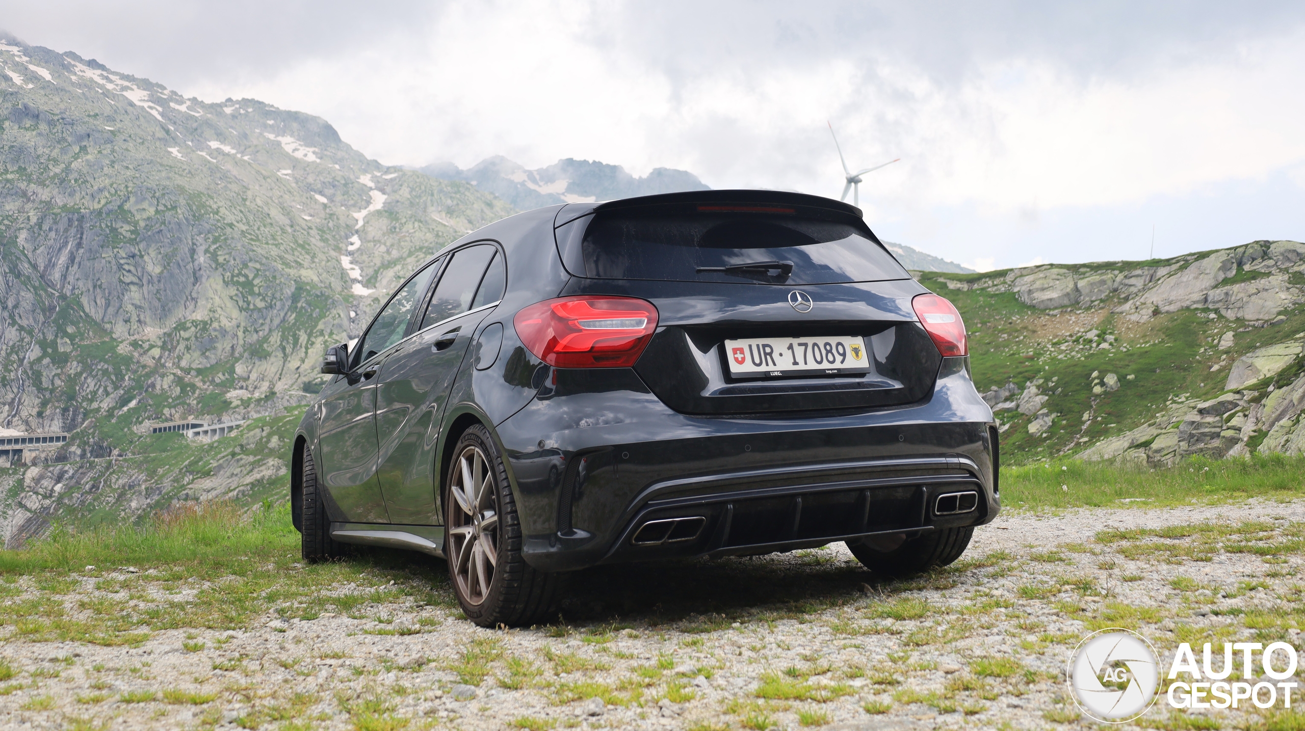 Mercedes-AMG A 45 W176 2015