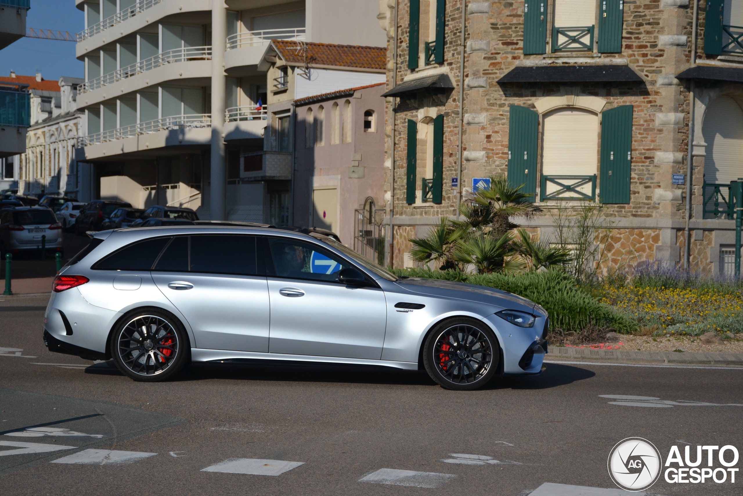 Mercedes-AMG C 63 S E-Performance Estate S206