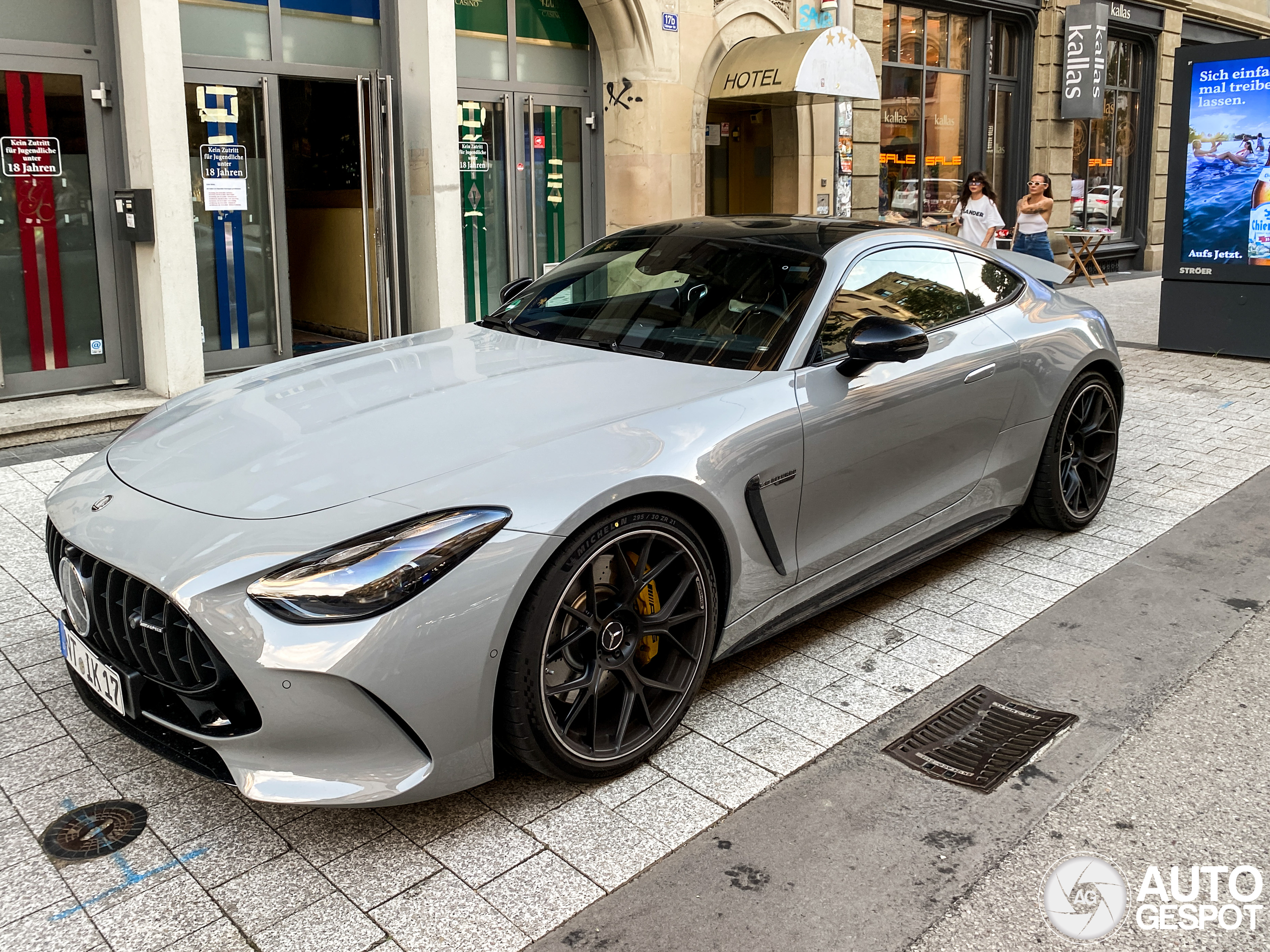 Mercedes-AMG GT 63 C192