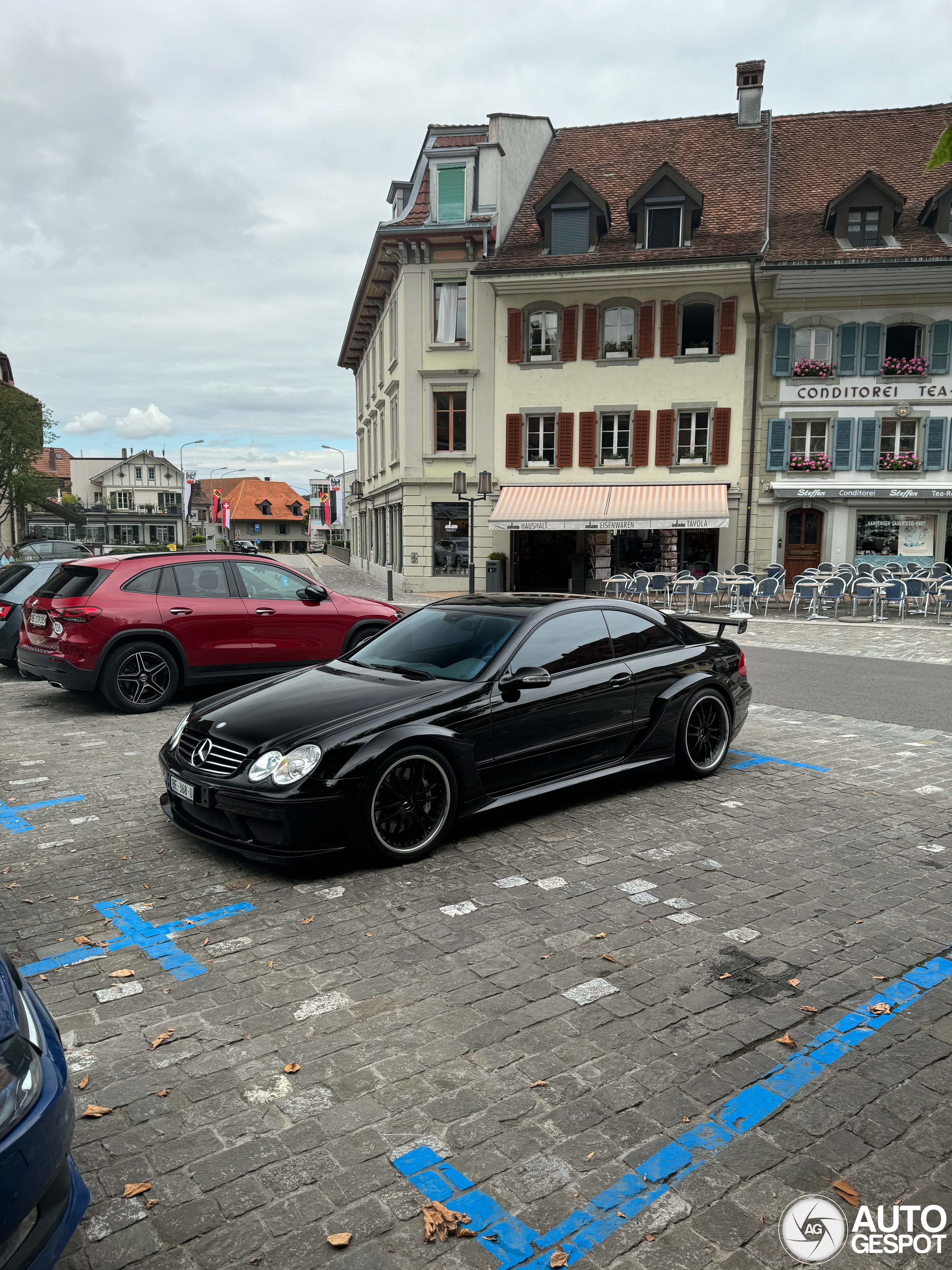 Mercedes-Benz CLK DTM AMG: A tribute to racing excellence