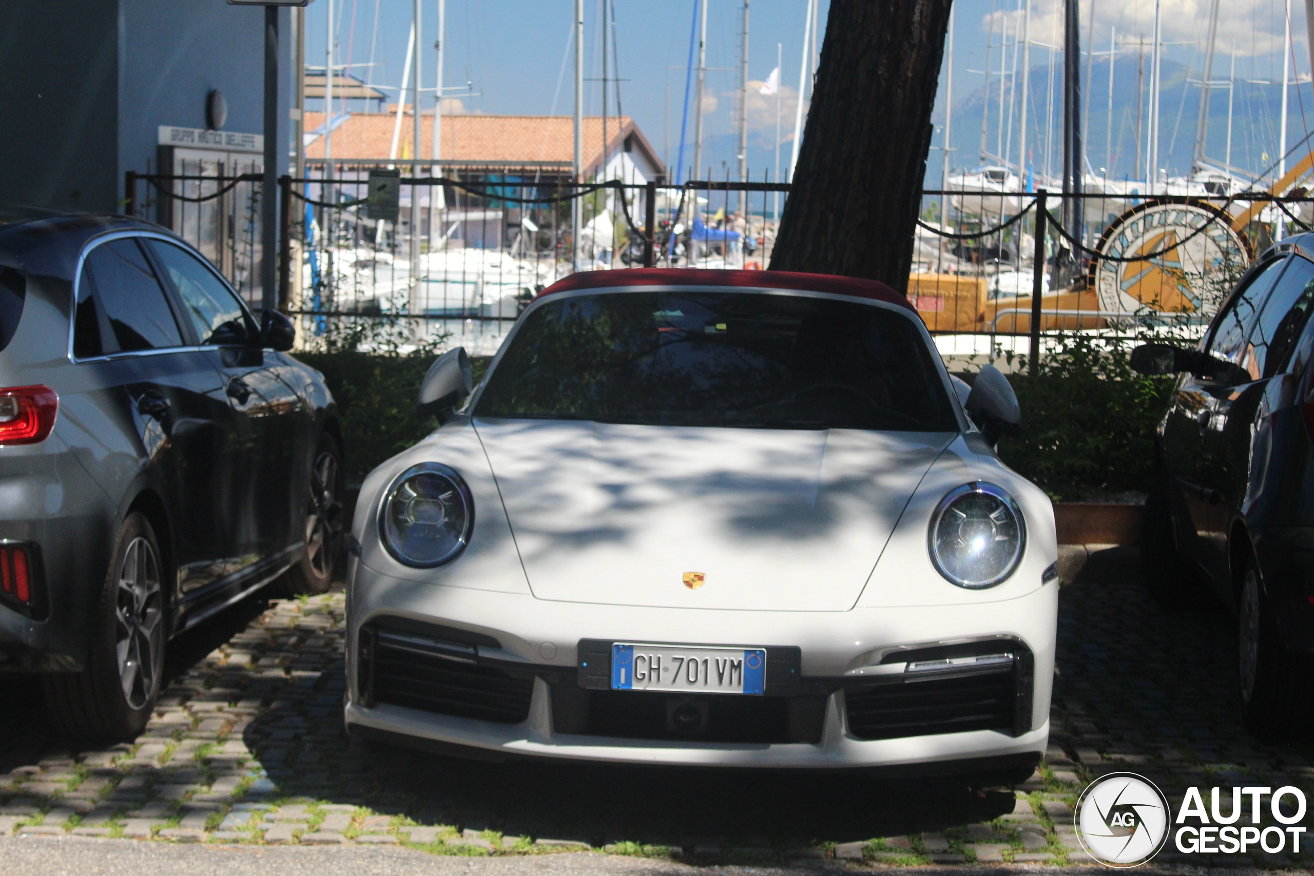 Porsche 992 Turbo Cabriolet