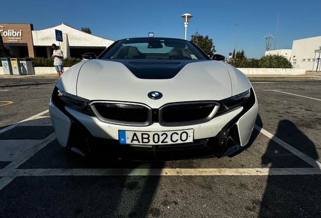 BMW i8 Roadster