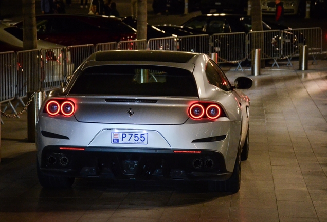 Ferrari GTC4Lusso