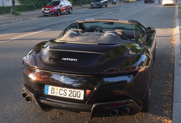 Ferrari Roma Spider