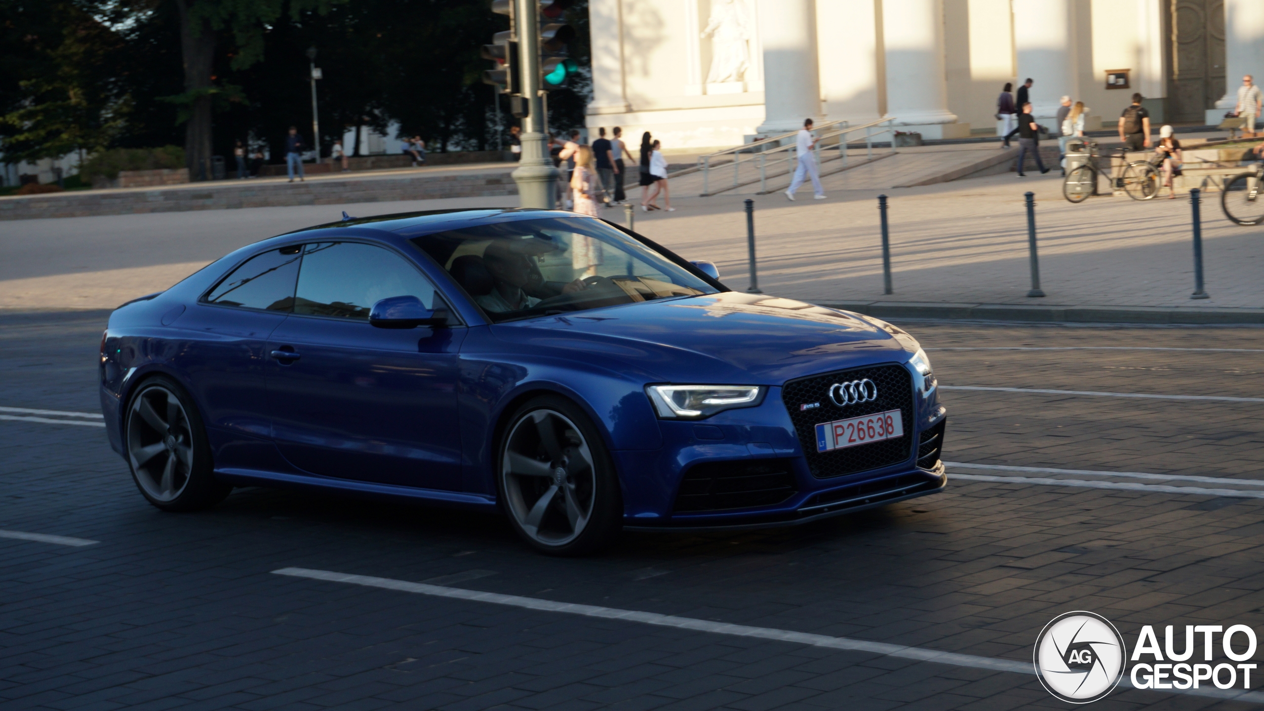 Audi RS5 B8 2012