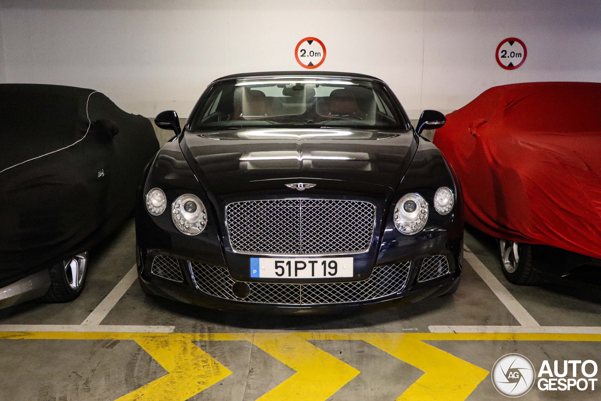 Bentley Continental GTC 2012