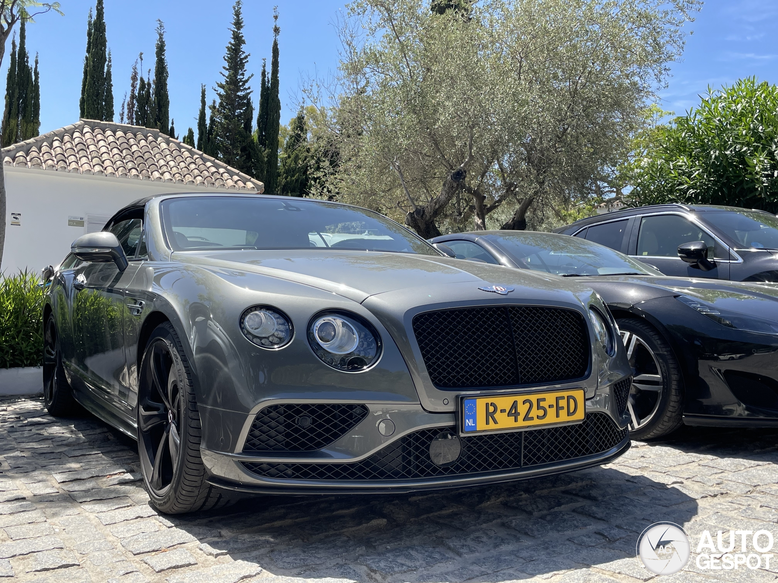 Bentley Continental GTC V8 S 2016