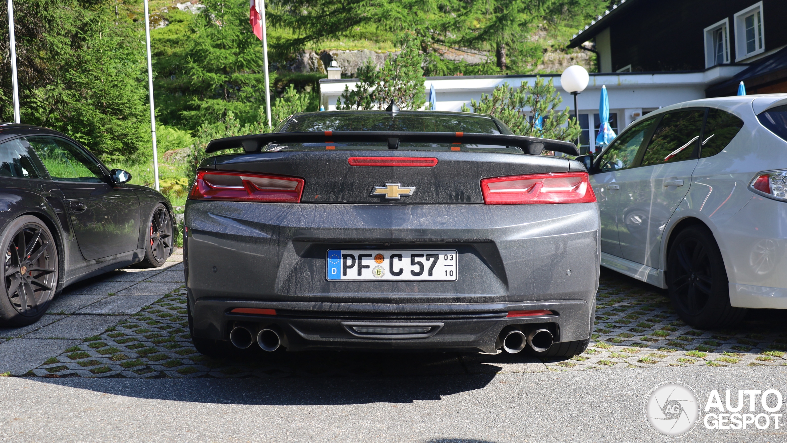 Chevrolet Camaro SS 2016 50th Anniversary