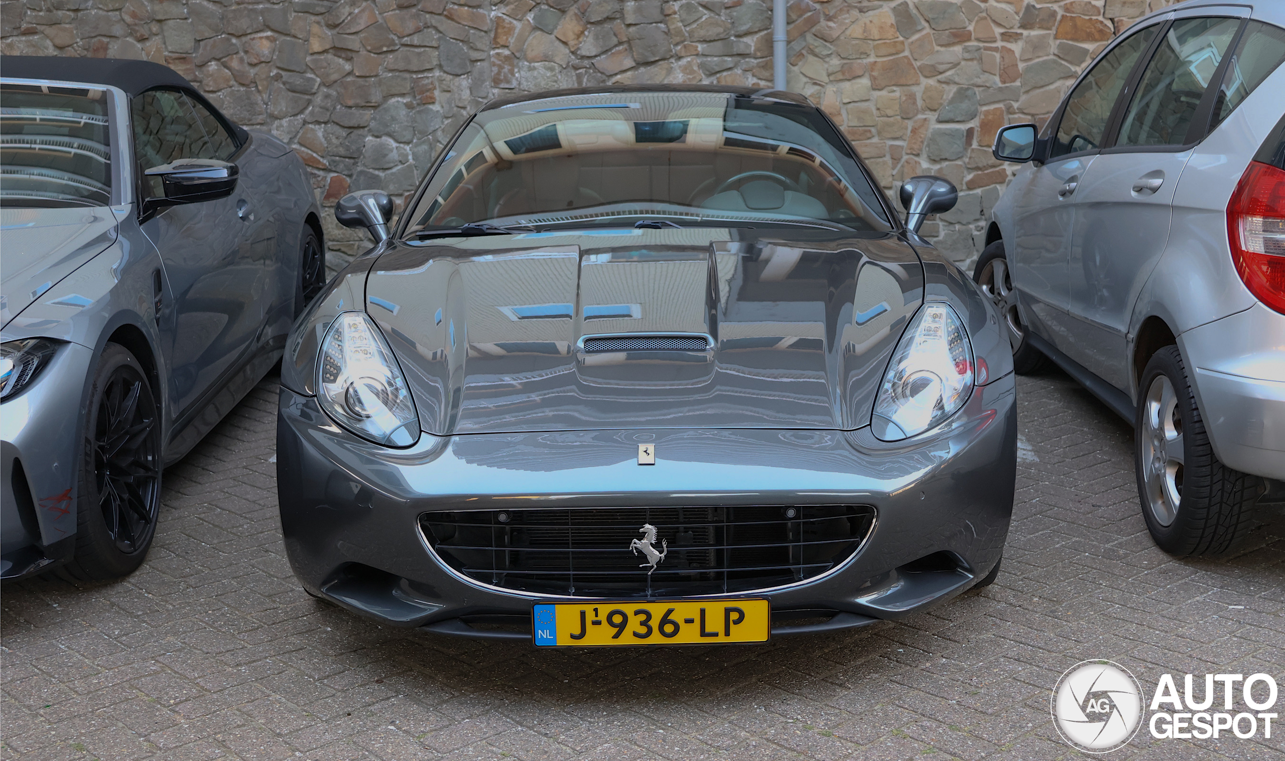 Ferrari California