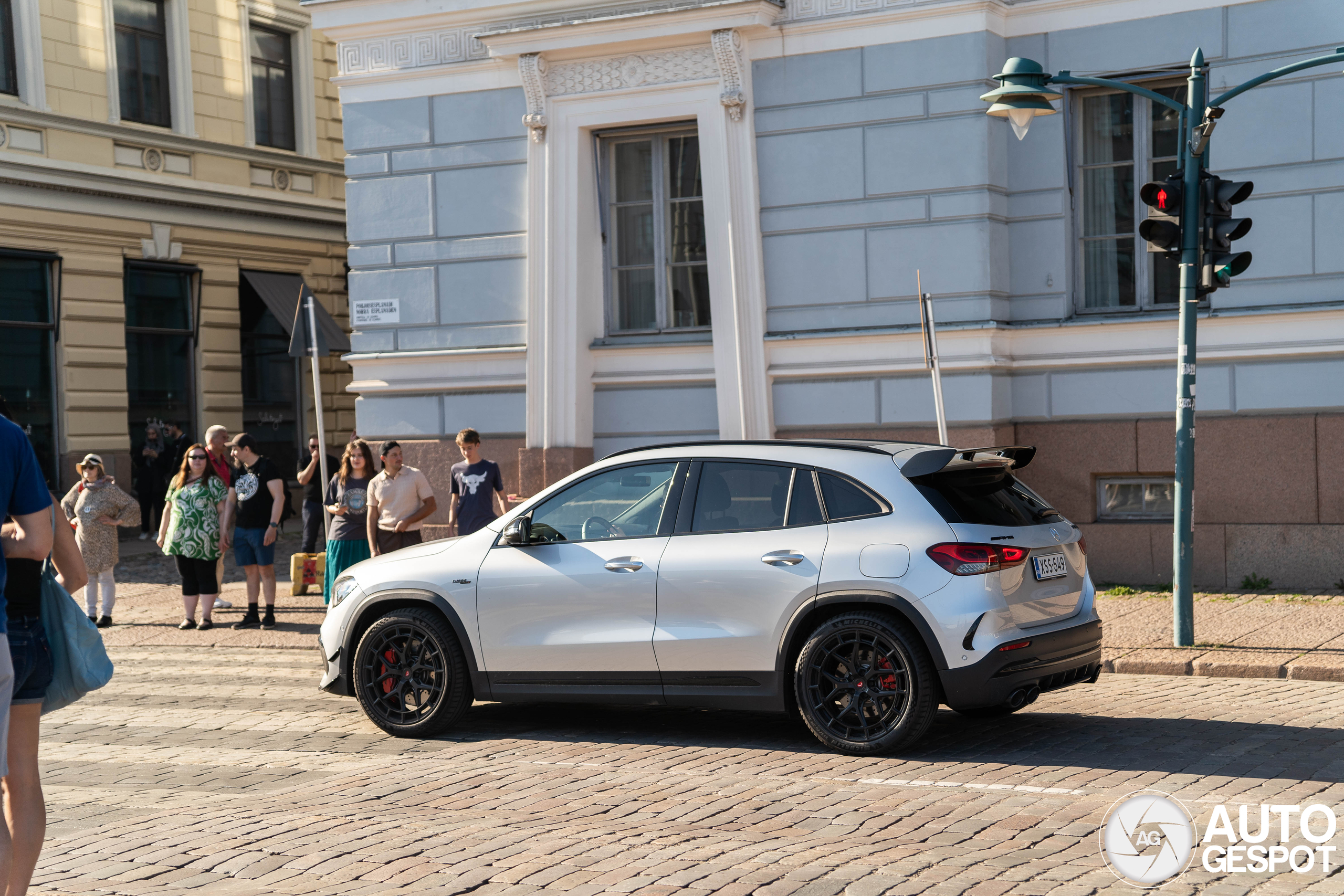 Mercedes-AMG GLA 45 S 4MATIC+ H247