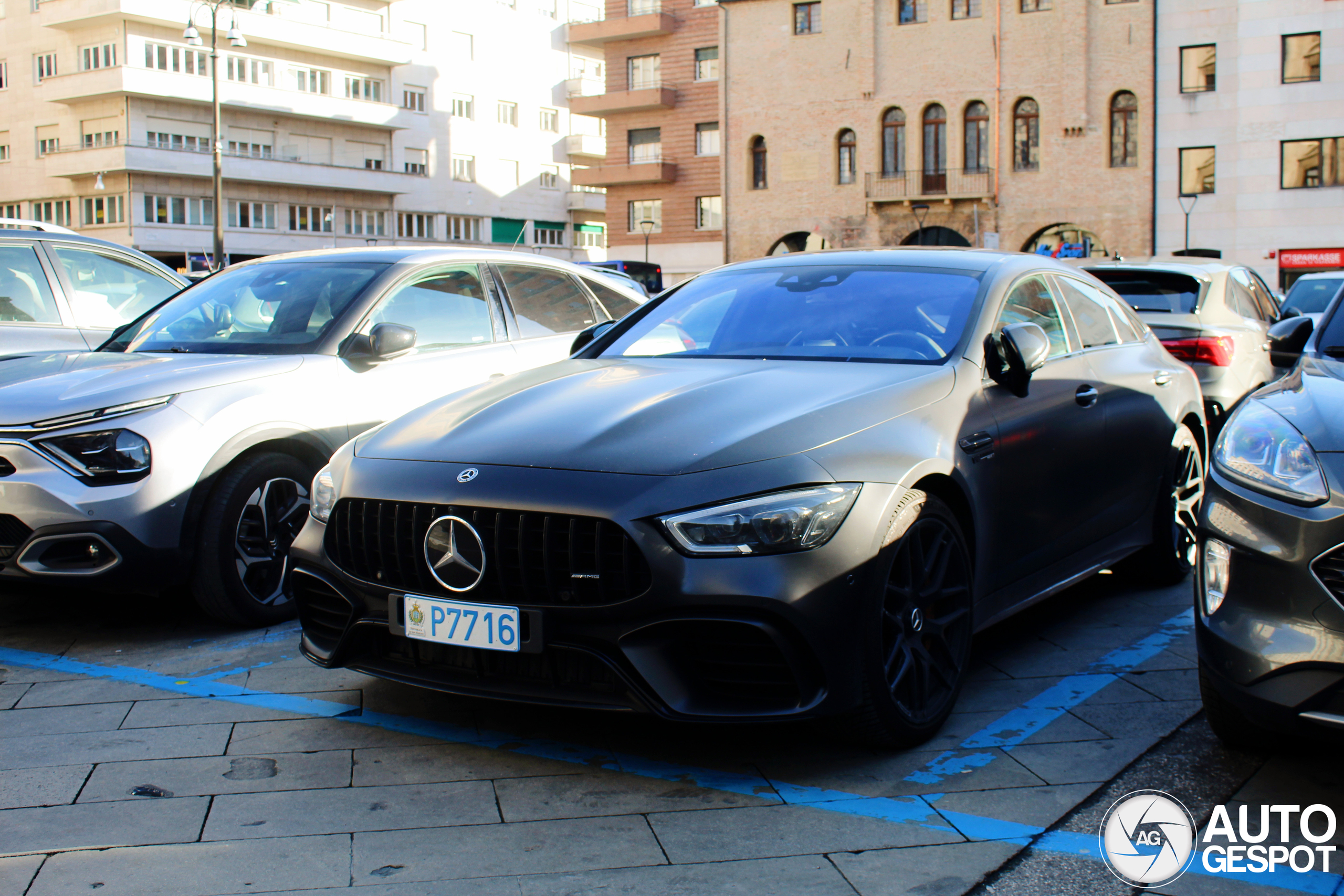 Mercedes-AMG GT 63 S X290